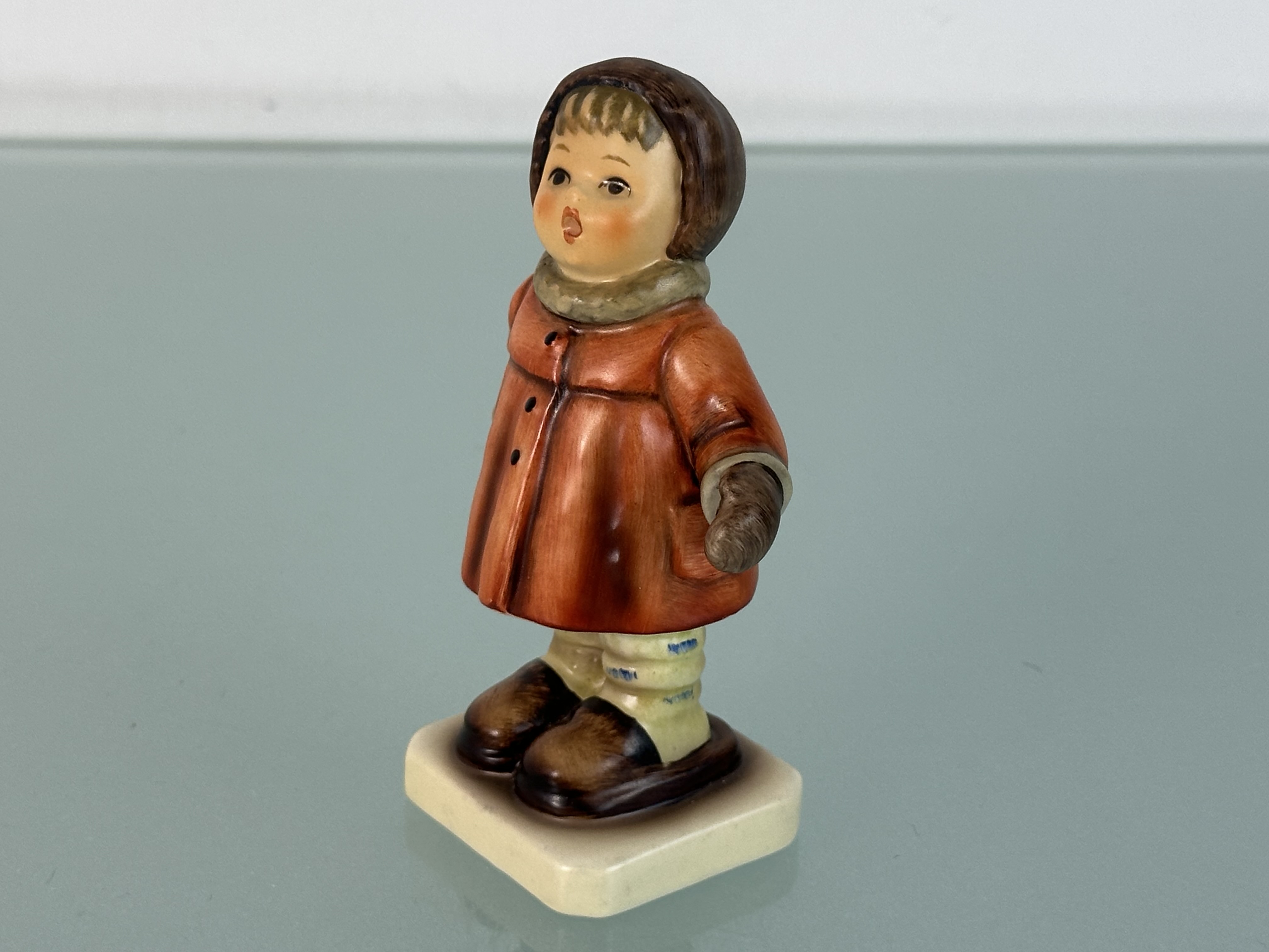Hummel Figur 476 Winterlied 10 cm. 1 Wahl. Top Zustand