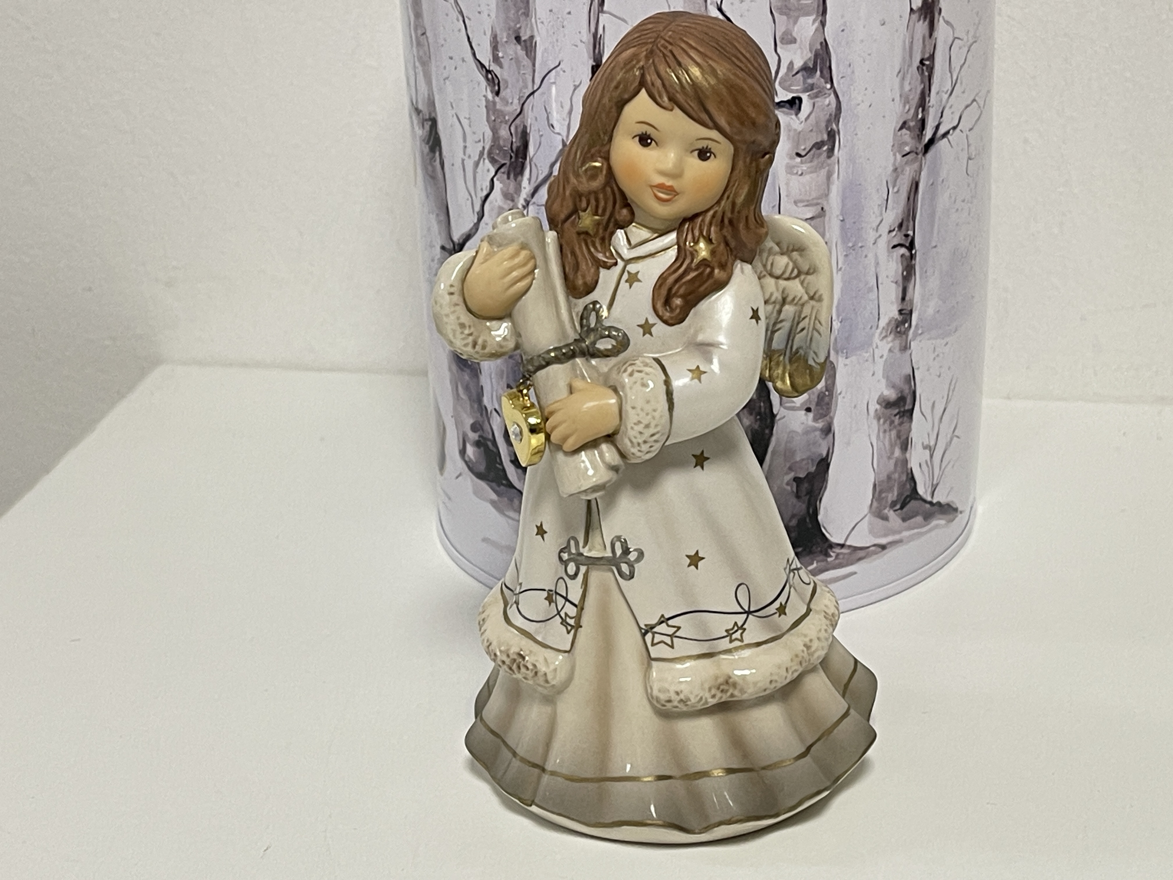Goebel Figur 2018 Jahres Engel 15 cm - 1 Wahl - Top Zustand    