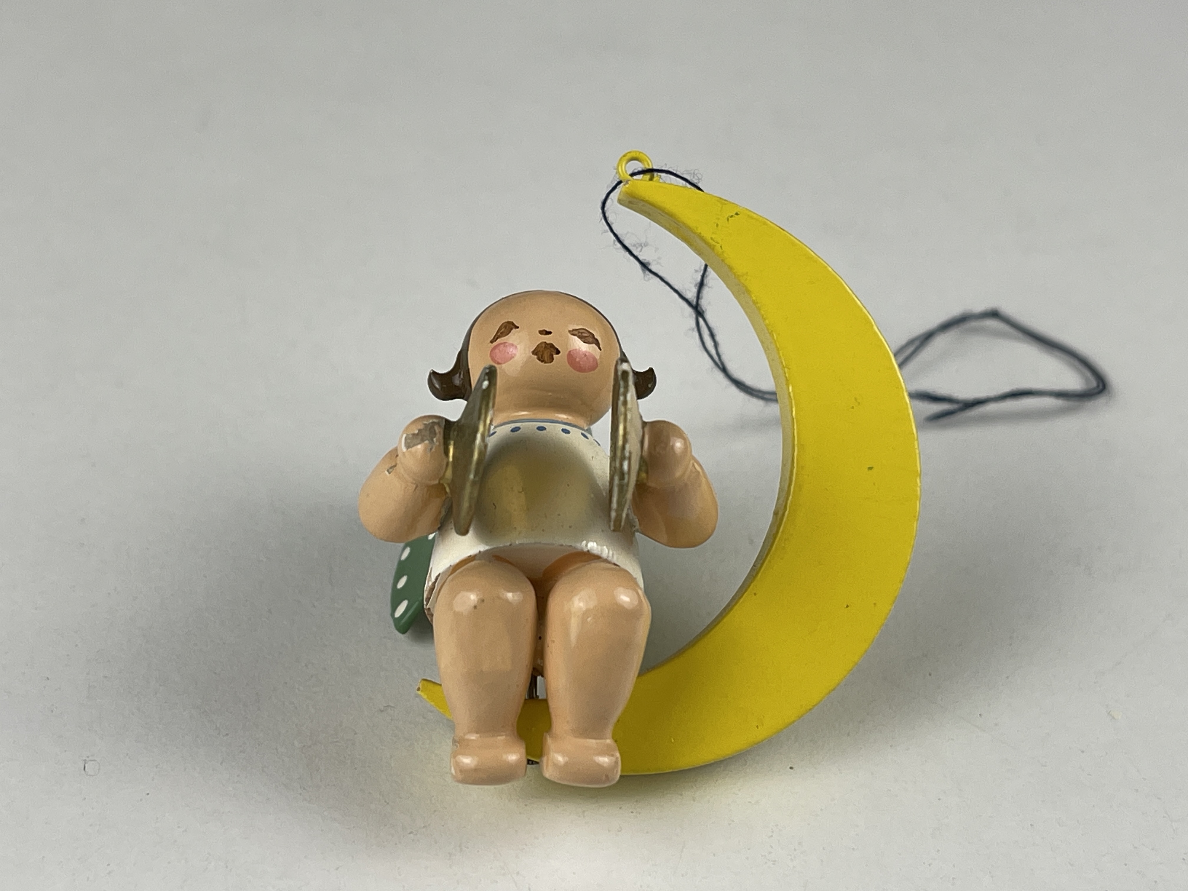 Wendt und Kühn Erzgebirge Ornament Engel 5 cm. Zustand siehe Fotos 