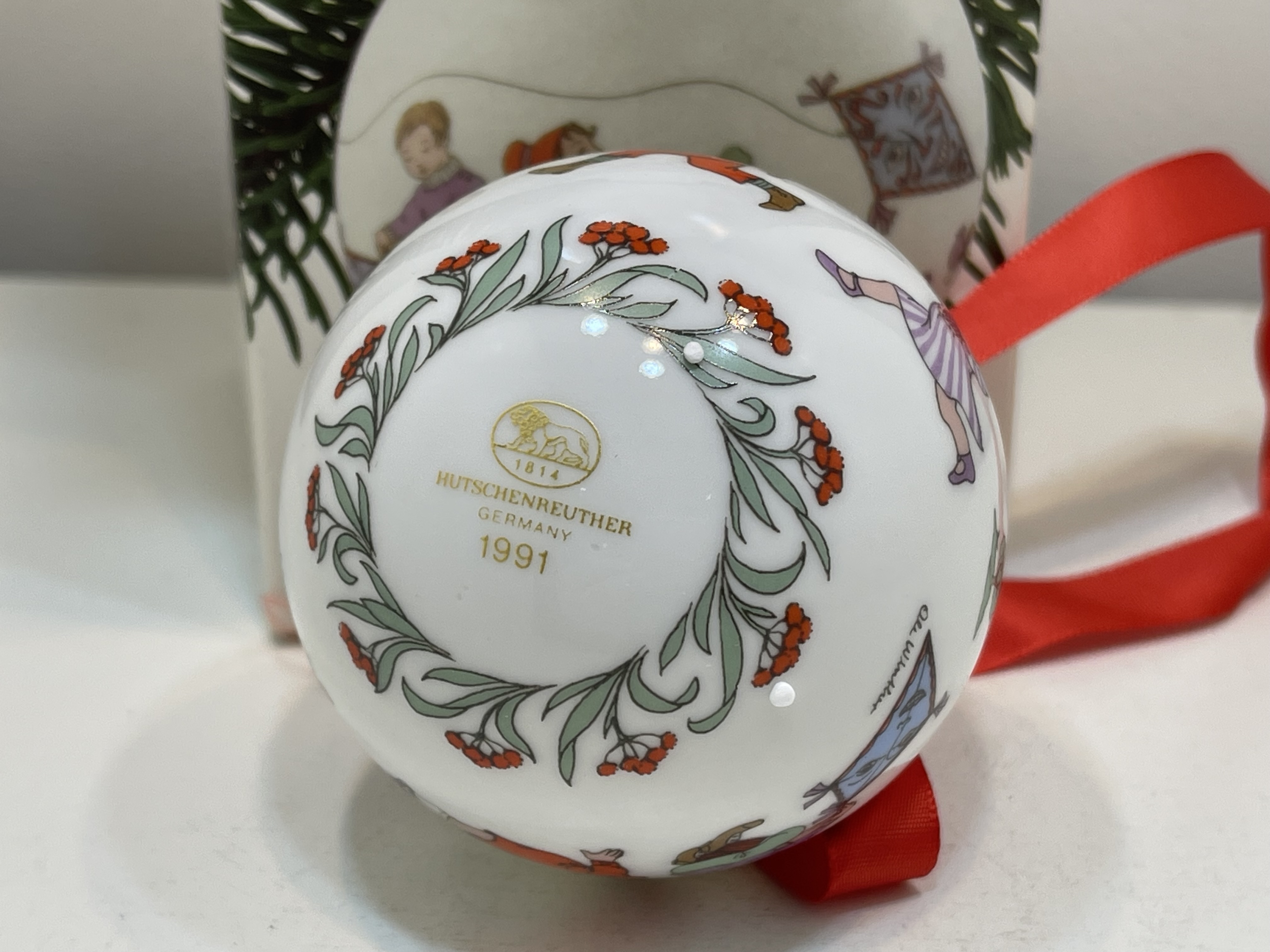  Hutschenreuther Weihnachtskugel mit Ovp 1991 -Top Zustand.  