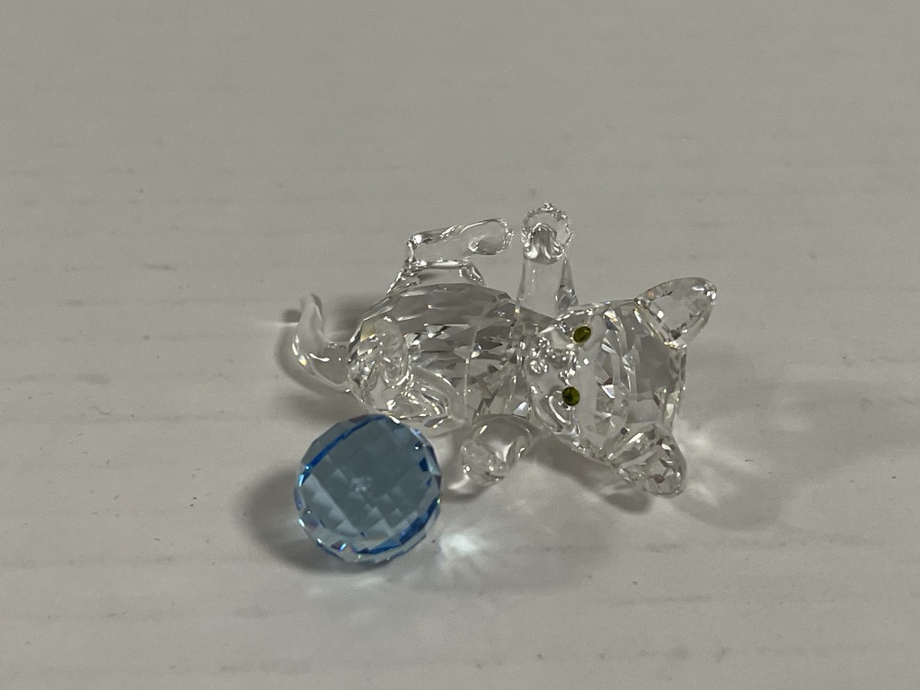  Swarovski Figur 631857 Katze mit blauen Ball 5 cm. Top Zustand 