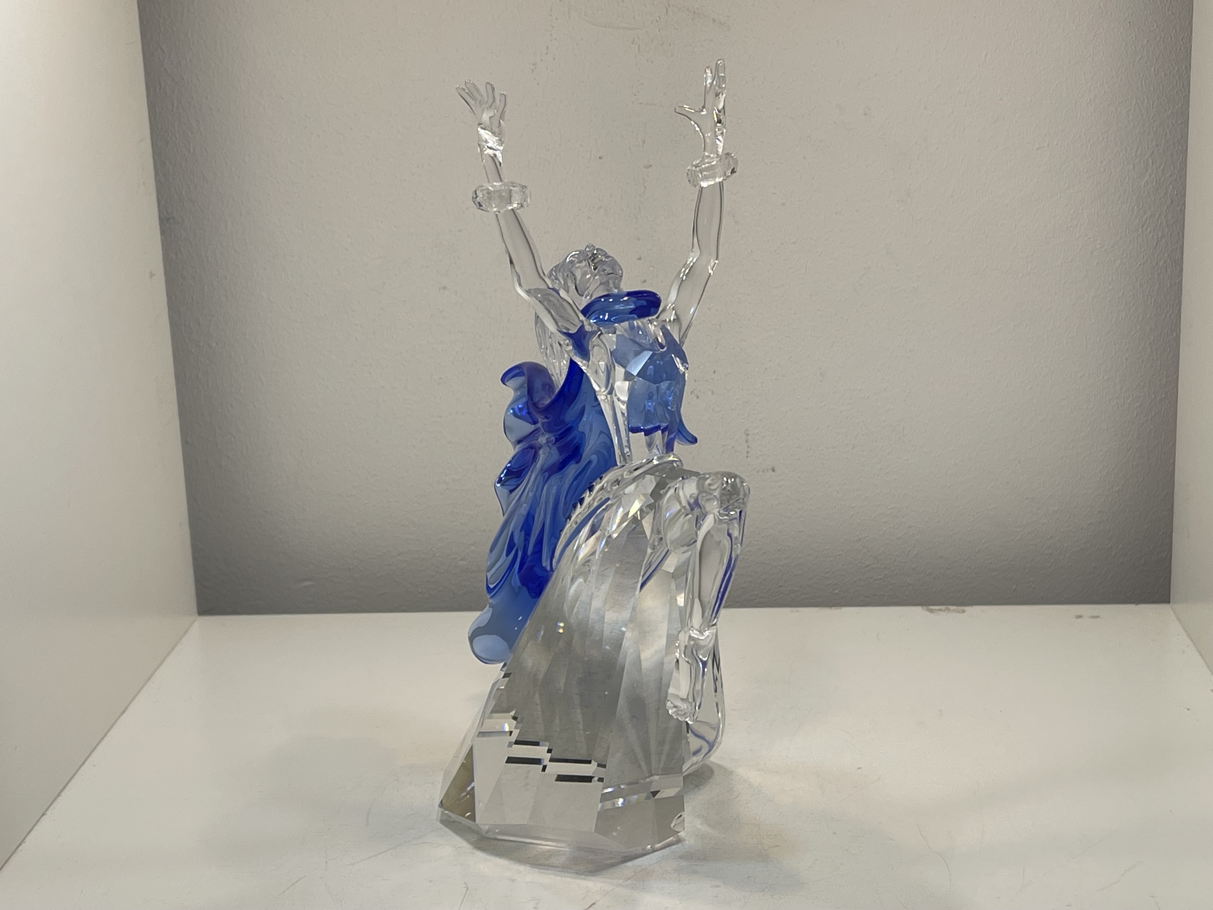 Swarovski Figur Jahresfigur 279648 Isadora 20 cm Top Zustand