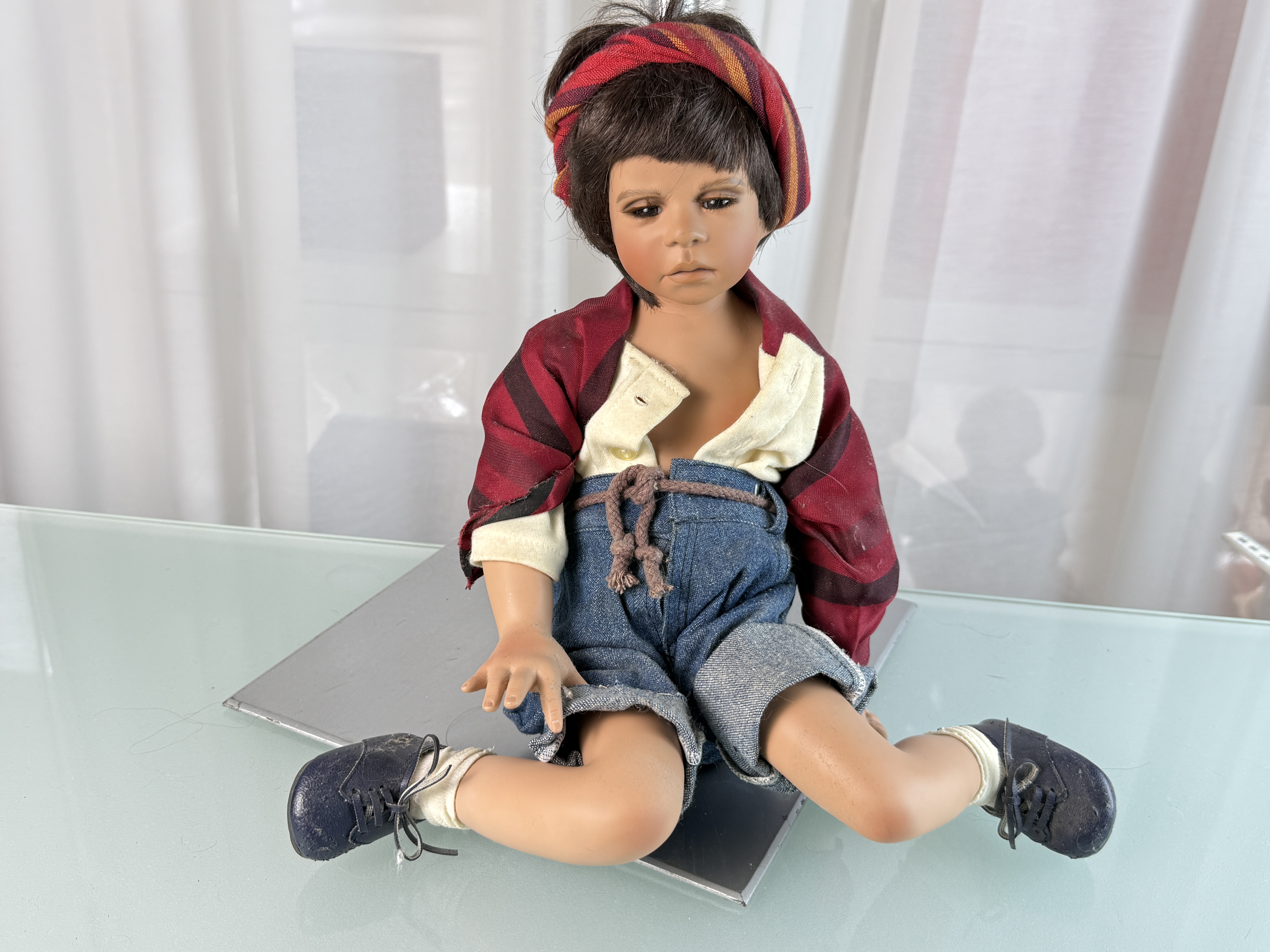 Künstlerpuppe Puppe Monika Levenig Porzellan Puppe 38 cm. Guter Zustand 