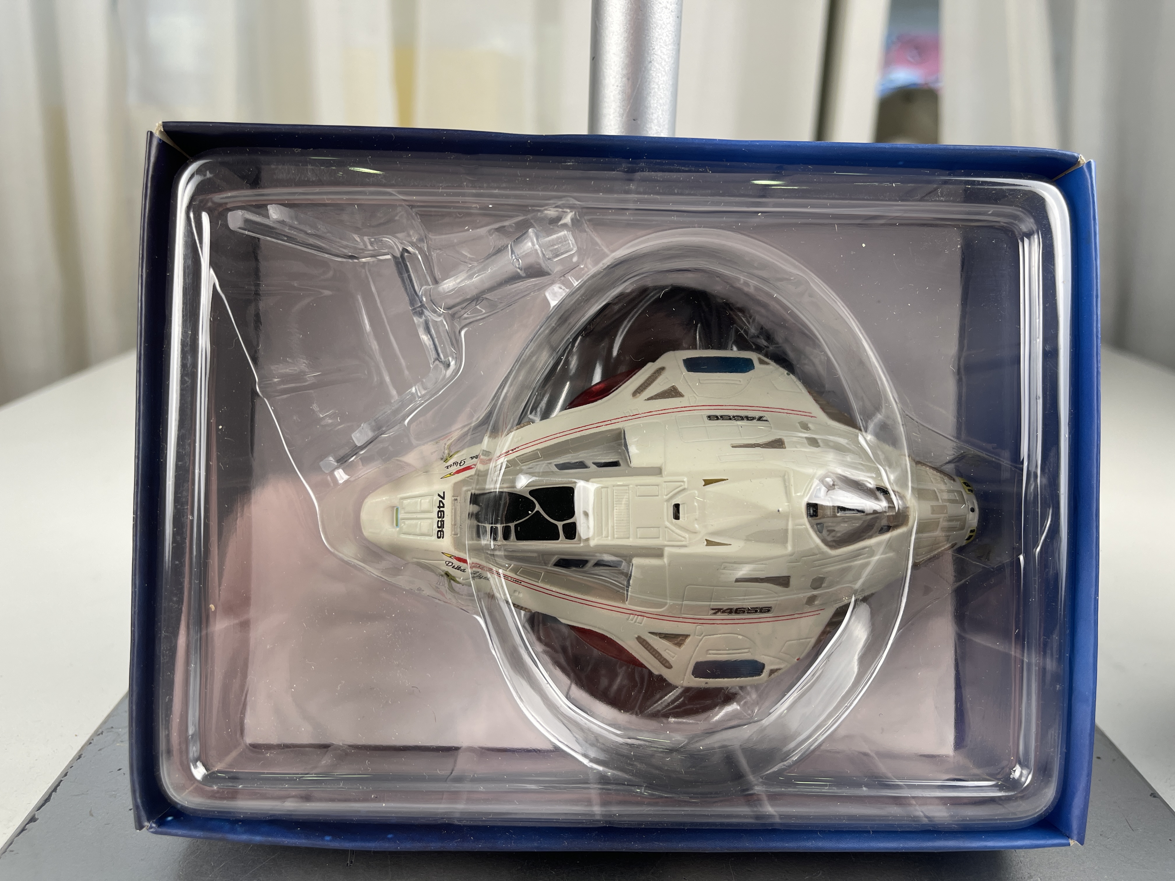 Star Trek Delta Flyer Raumschiff ca. 12 cm - OVP - Top Zustand 