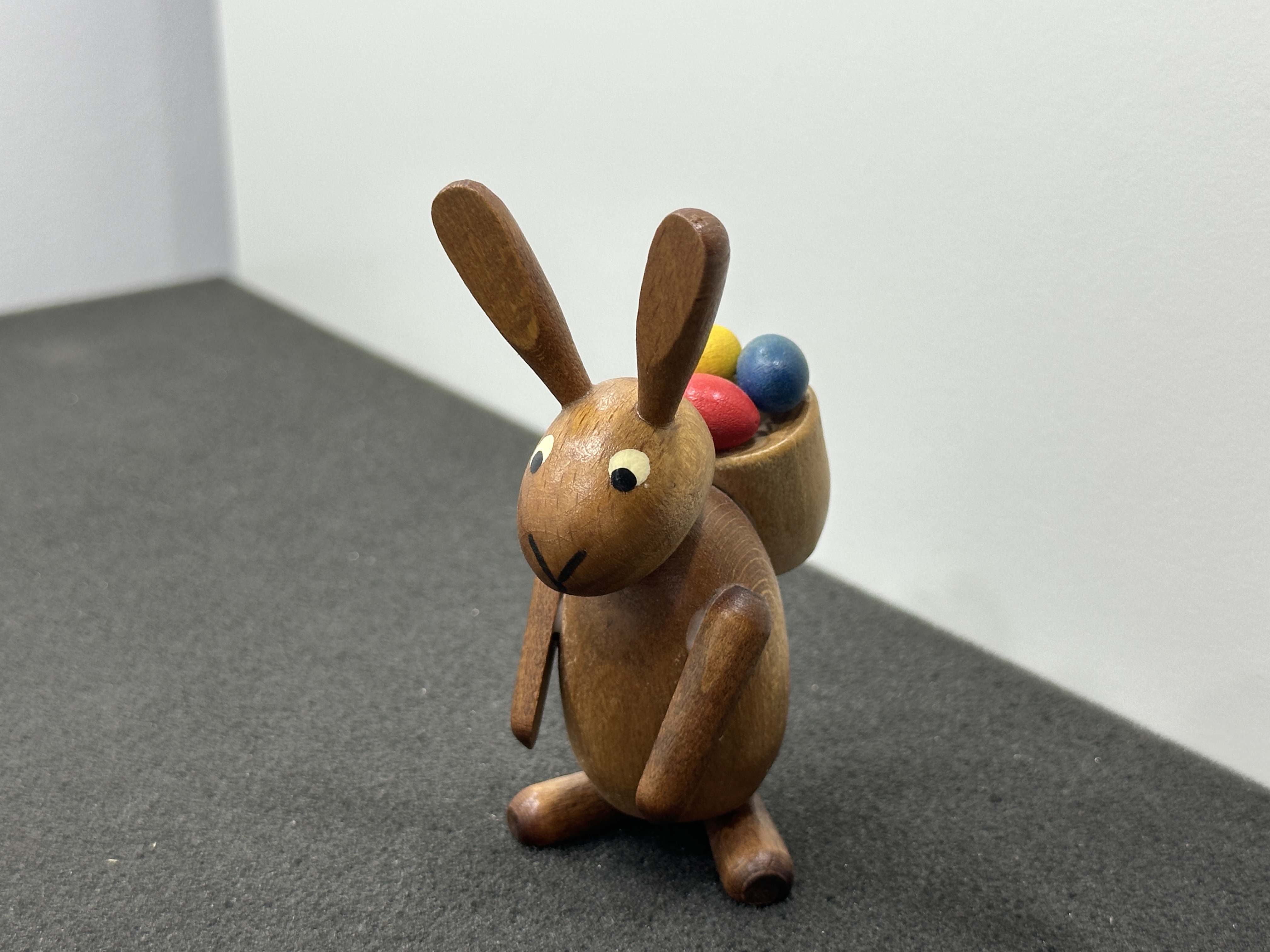 Erzgebirge Figur Osterhase Hase 8,7 cm. Top Zustand 