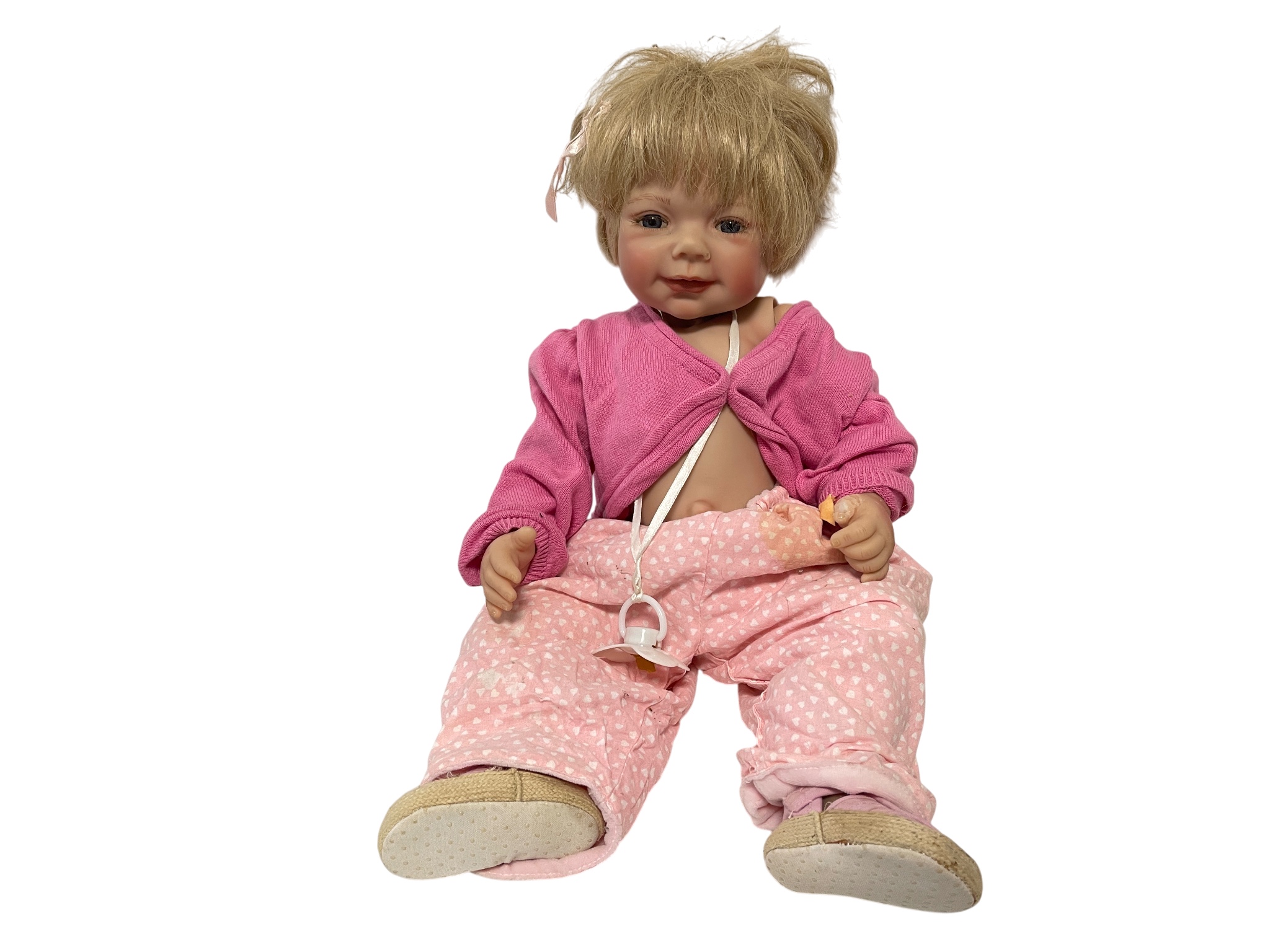 Künstler Puppe  Vinyl  Puppe 50 cm. Defekt an Hand und Gesicht 