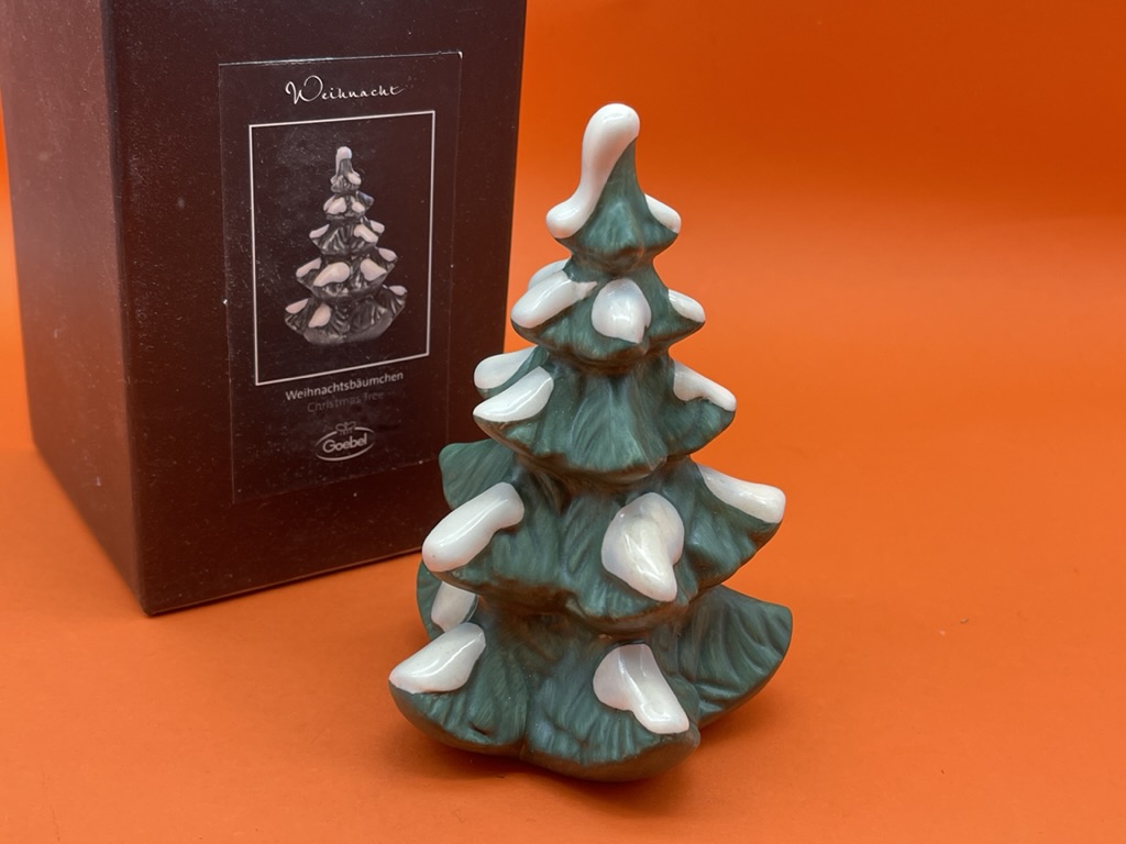 Goebel Figur Weihnachtsbaum 12 cm. 1 Wahl. Top Zustand 