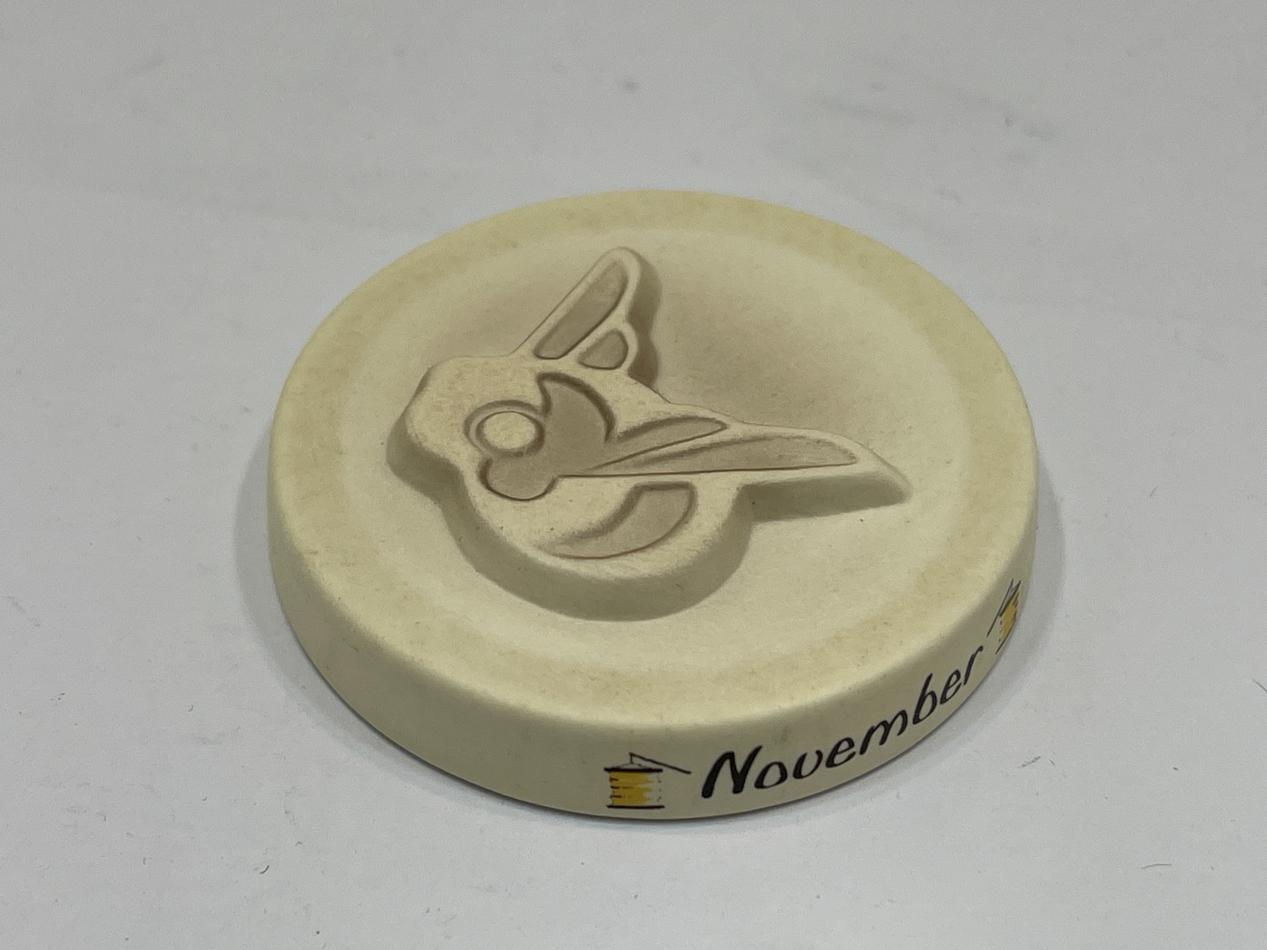 Hummel Figur Sockel / Podest 5 x 1,5 cm. 1 Wahl. Top Zustand   