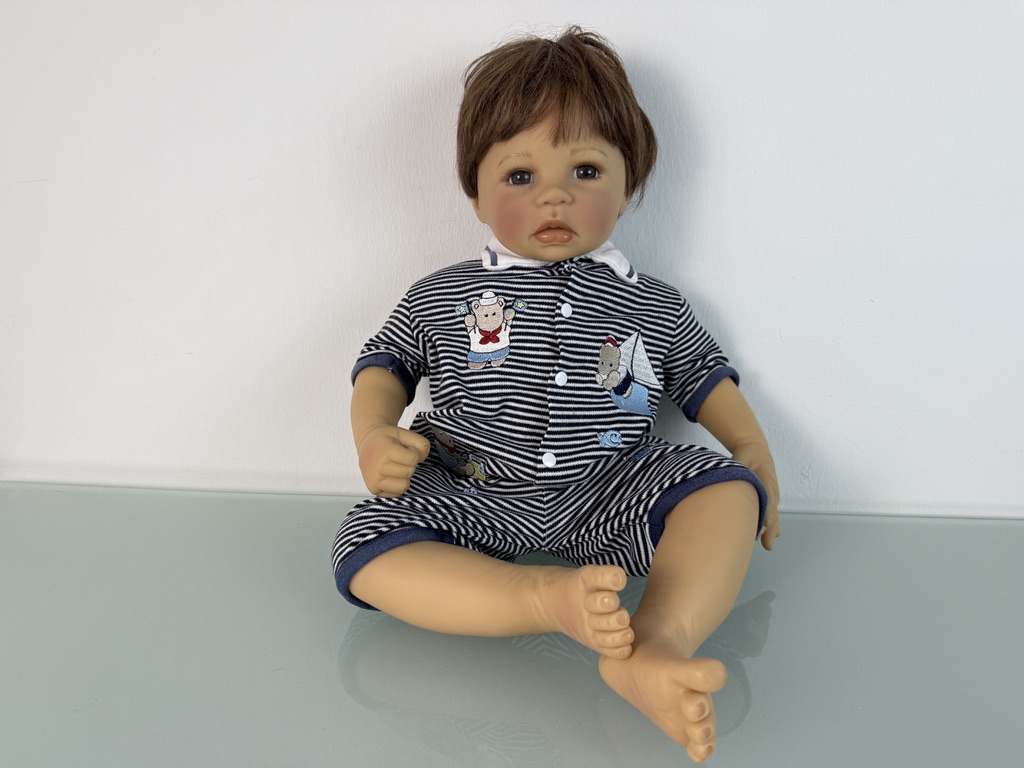 Künstlerpuppe Puppe Monika Levenig Vinyl Puppe 56 cm. Top Zustand