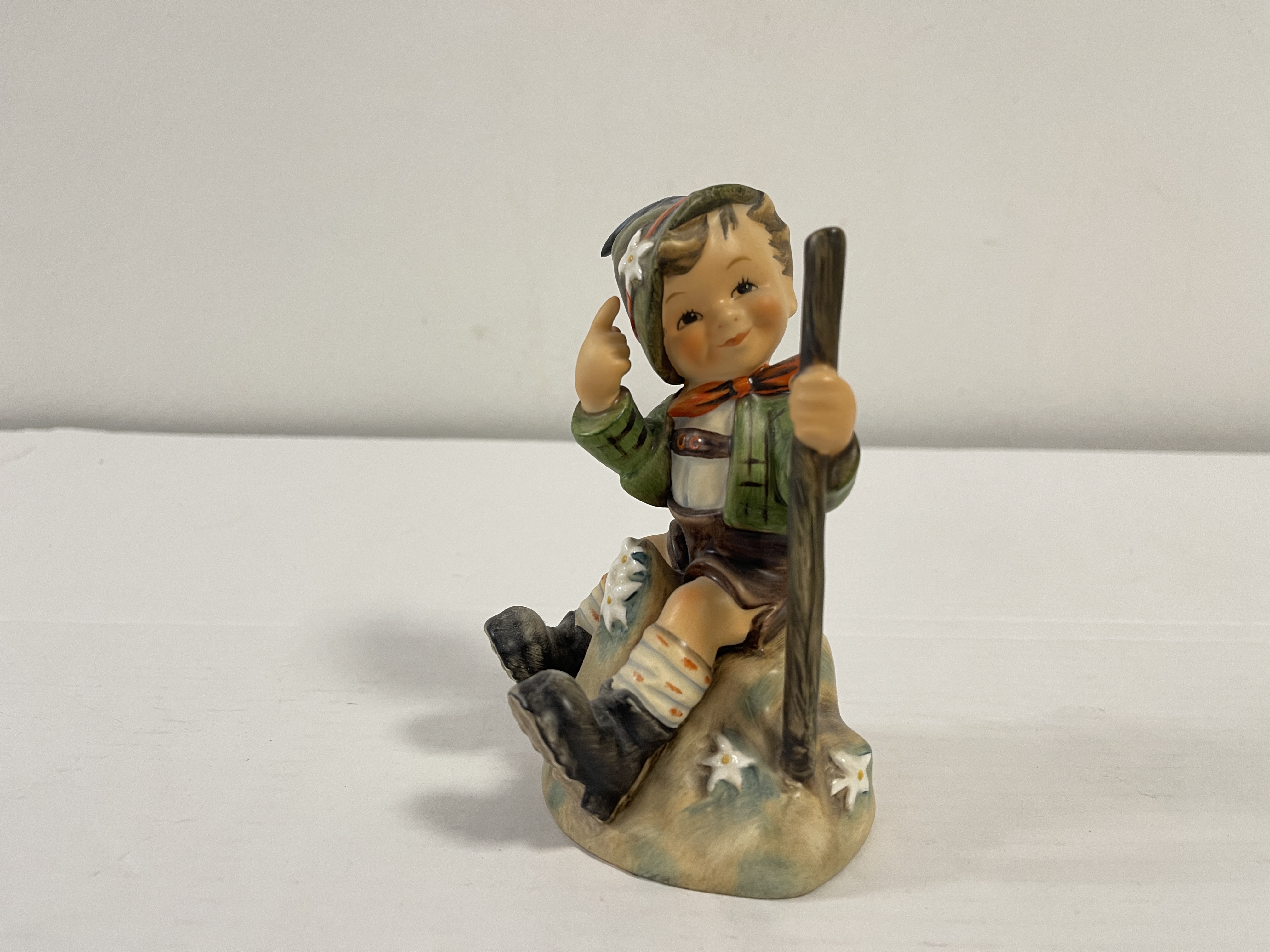  Hummel Figur 315 I hab´s erreicht 13 cm. 1 Wahl. Top Zustand