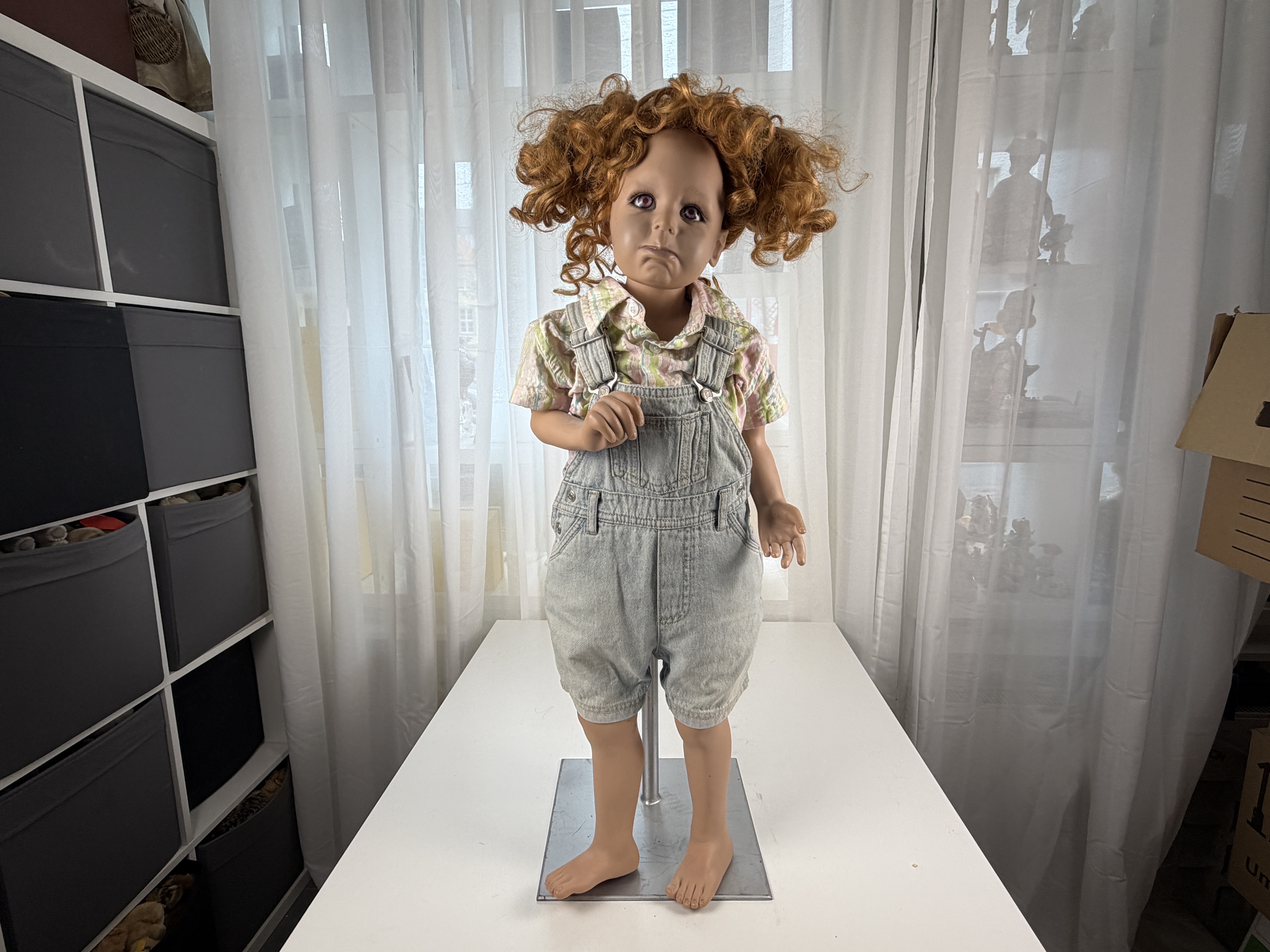 Susan Lippl Künstlerpuppe Vinyl Puppe 77 cm. Top Zustand  