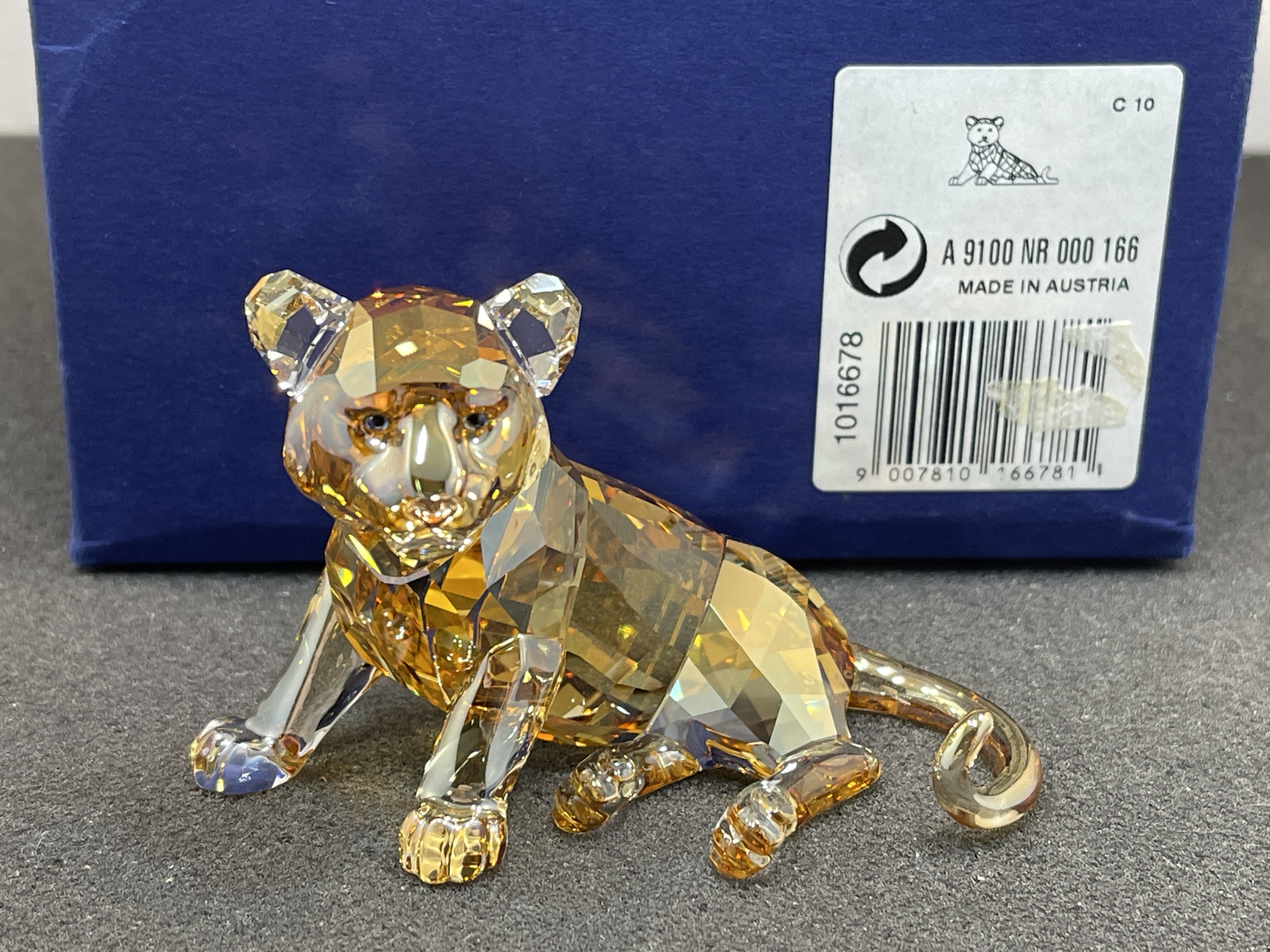 Swarovski Figur 1016678 Kristall ScS junger Tiger 2010. Mit Ovp & Zertifikat.