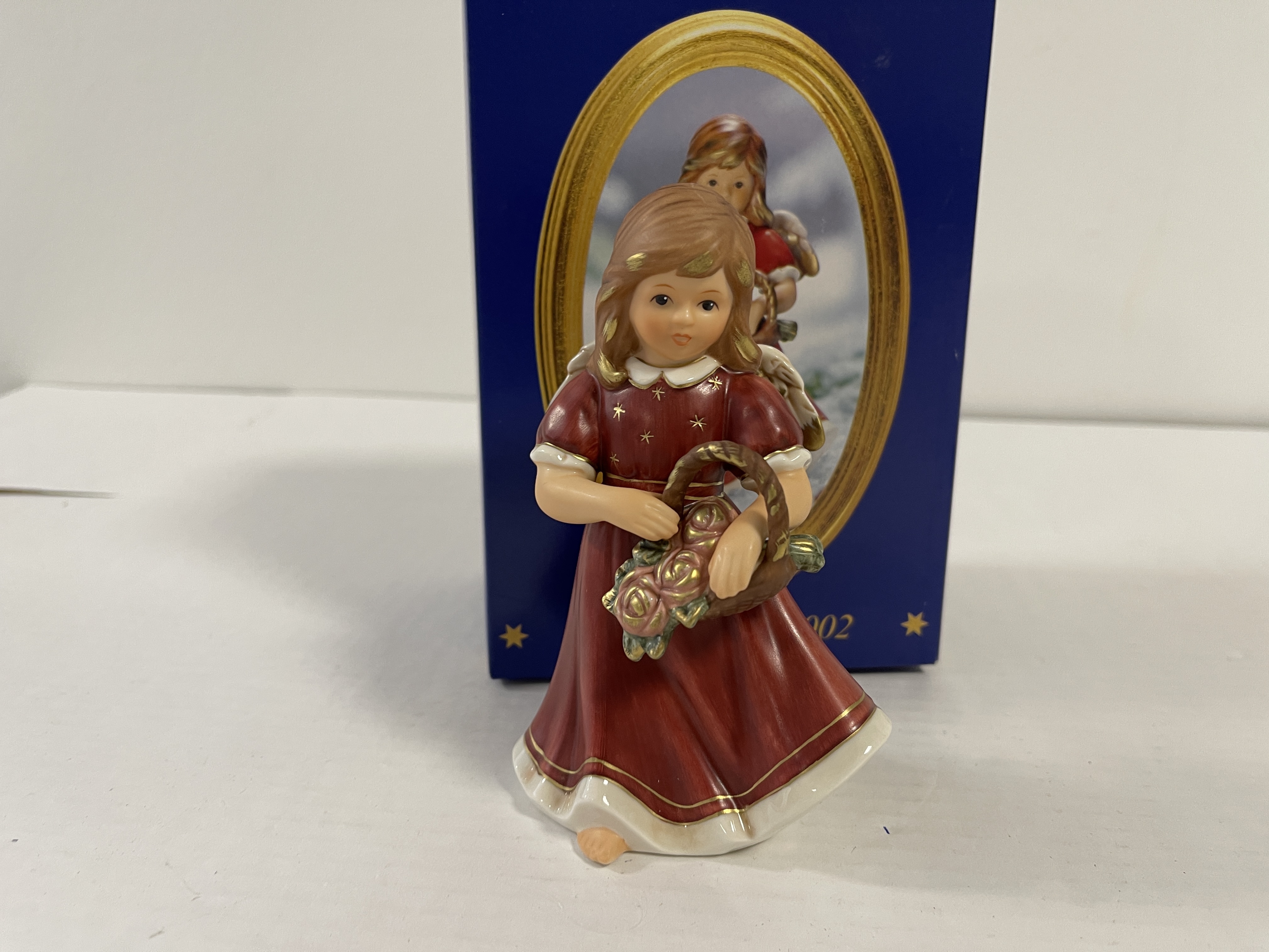Goebel Figur Engel 2002 Jahresengel 13 cm 1 Wahl. Top Zustand