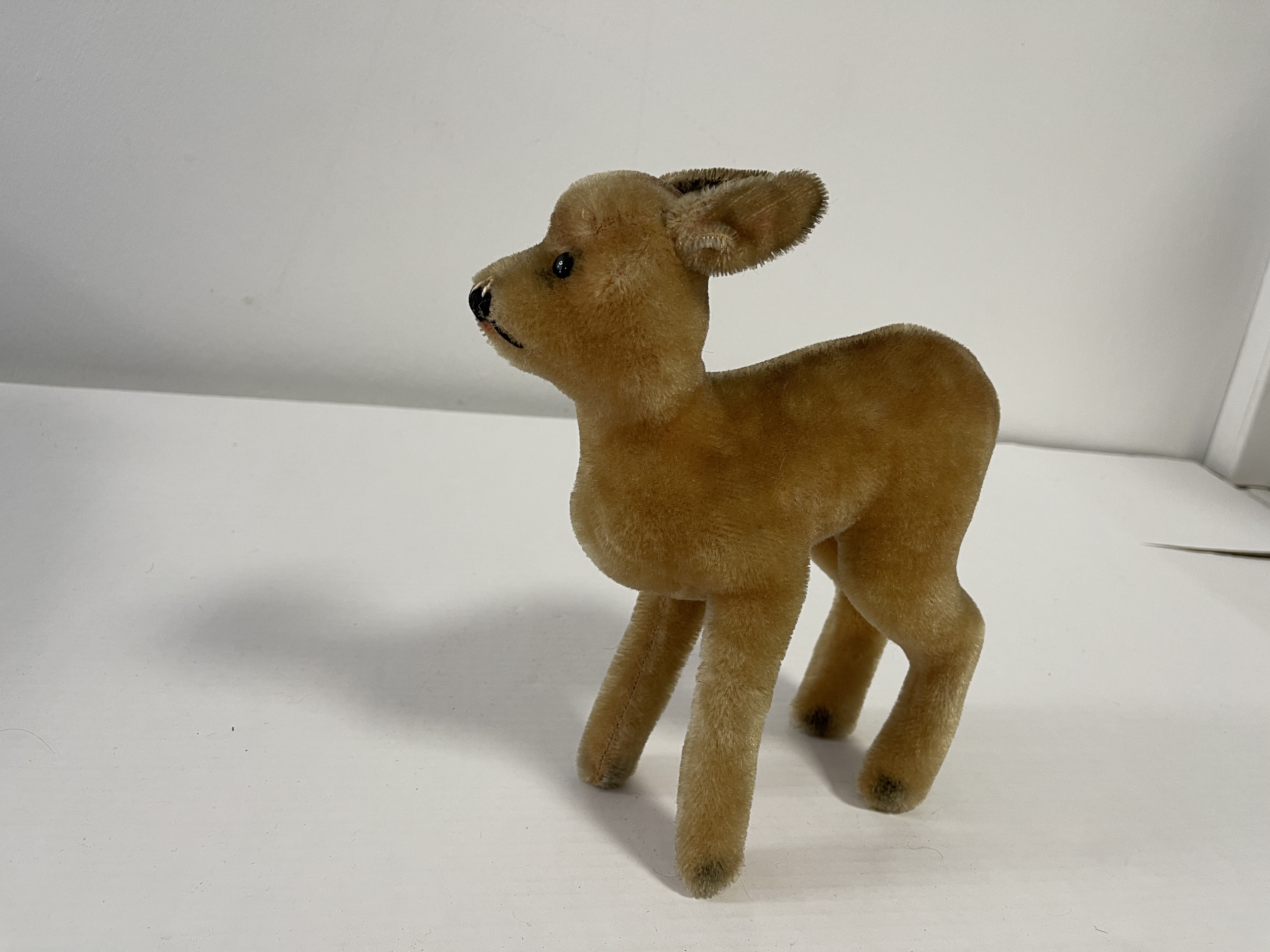 Steiff Tier Reh 24 x 17 cm. Zustand siehe Fotos   
