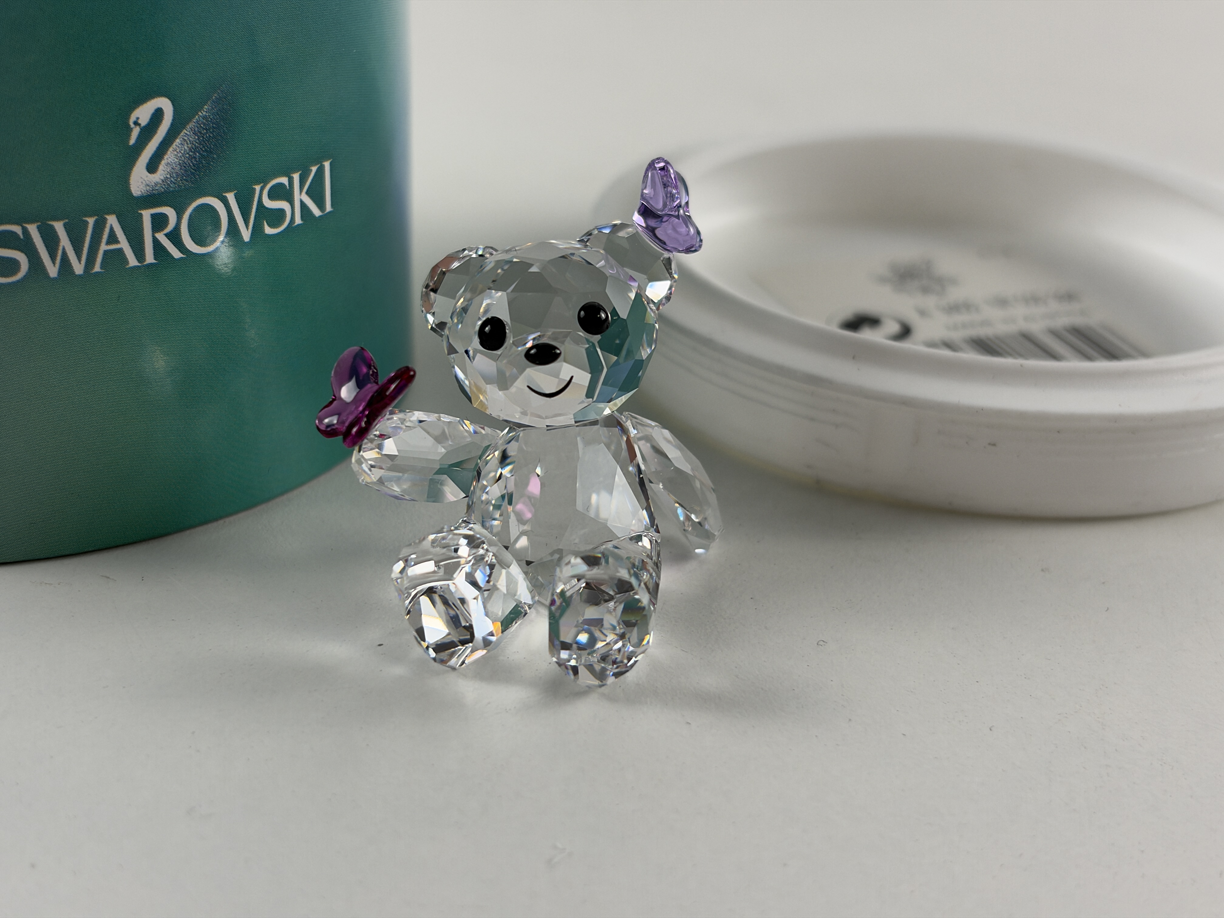 Swarovski Figur 1143450 Kris Bär verspielte Schmetterlinge 5,1 cm Ovp Zertifikat Top Zustand