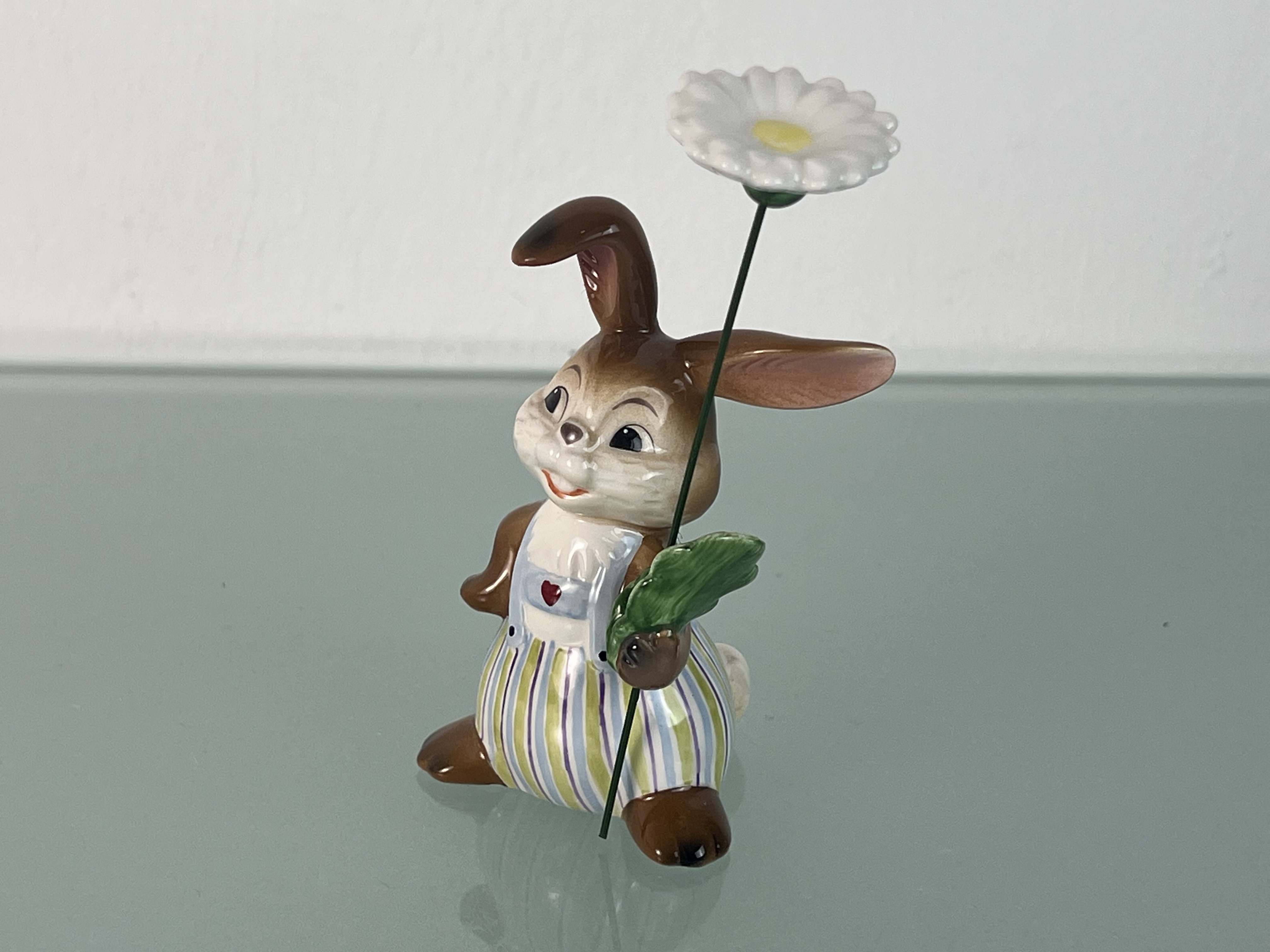 Goebel Hase Figur Porzellan 12,5 cm. Top Zustand 
