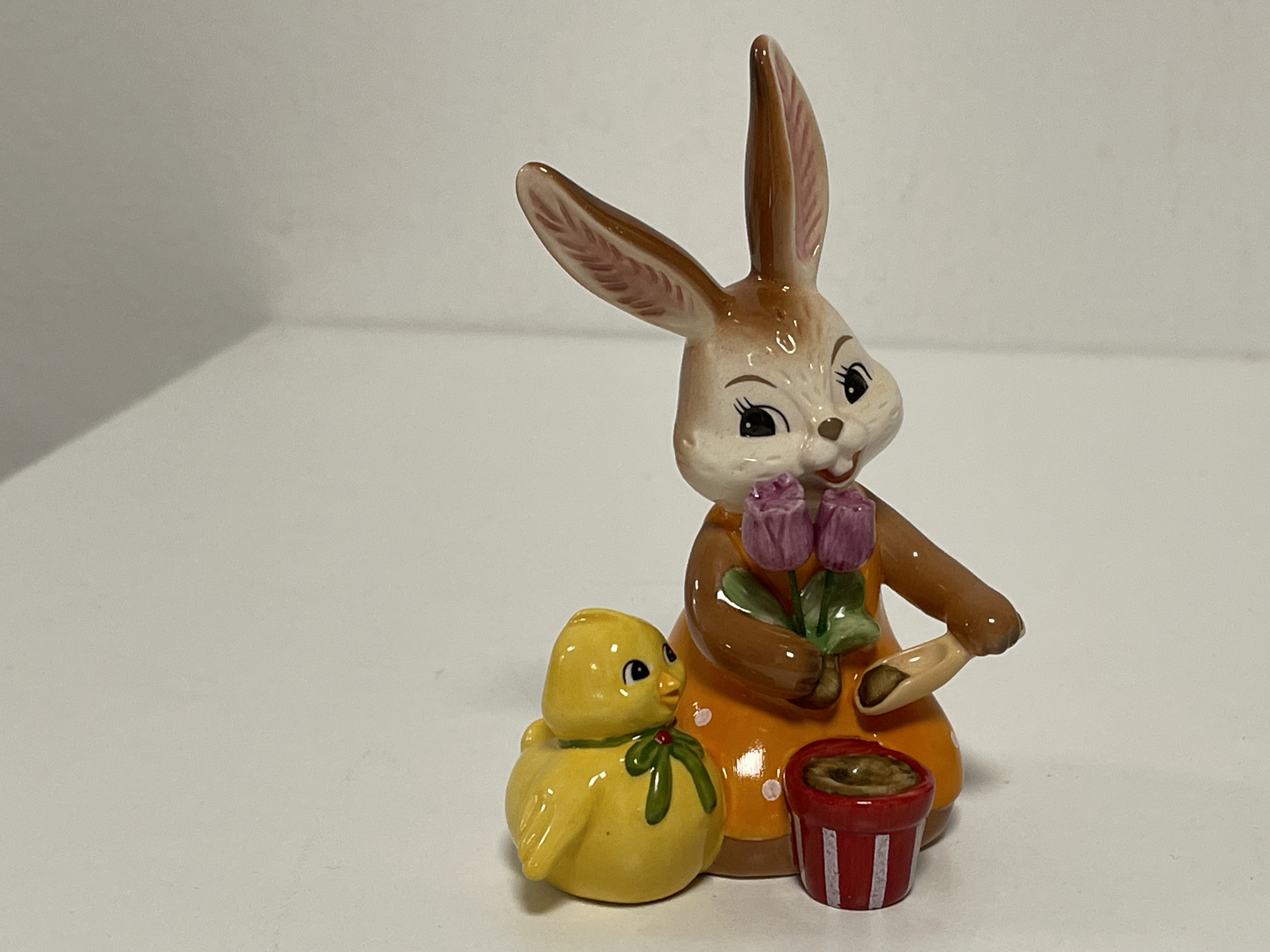 Goebel Ostern Hase Figur Porzellan 10 cm. Top Zustand    