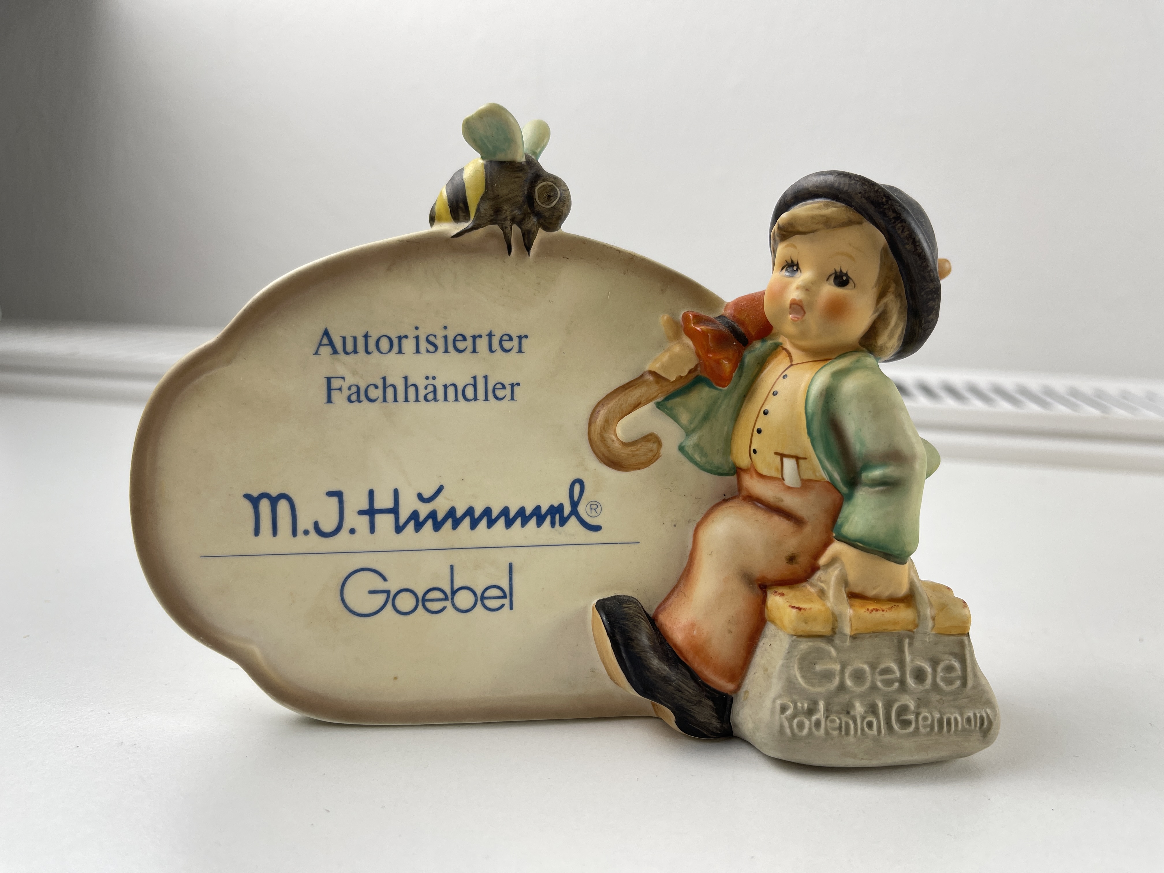 Hummel Figur 900 Händlerschild Aufstellschild 10,5 cm. 1 Wahl Top Zustand  
