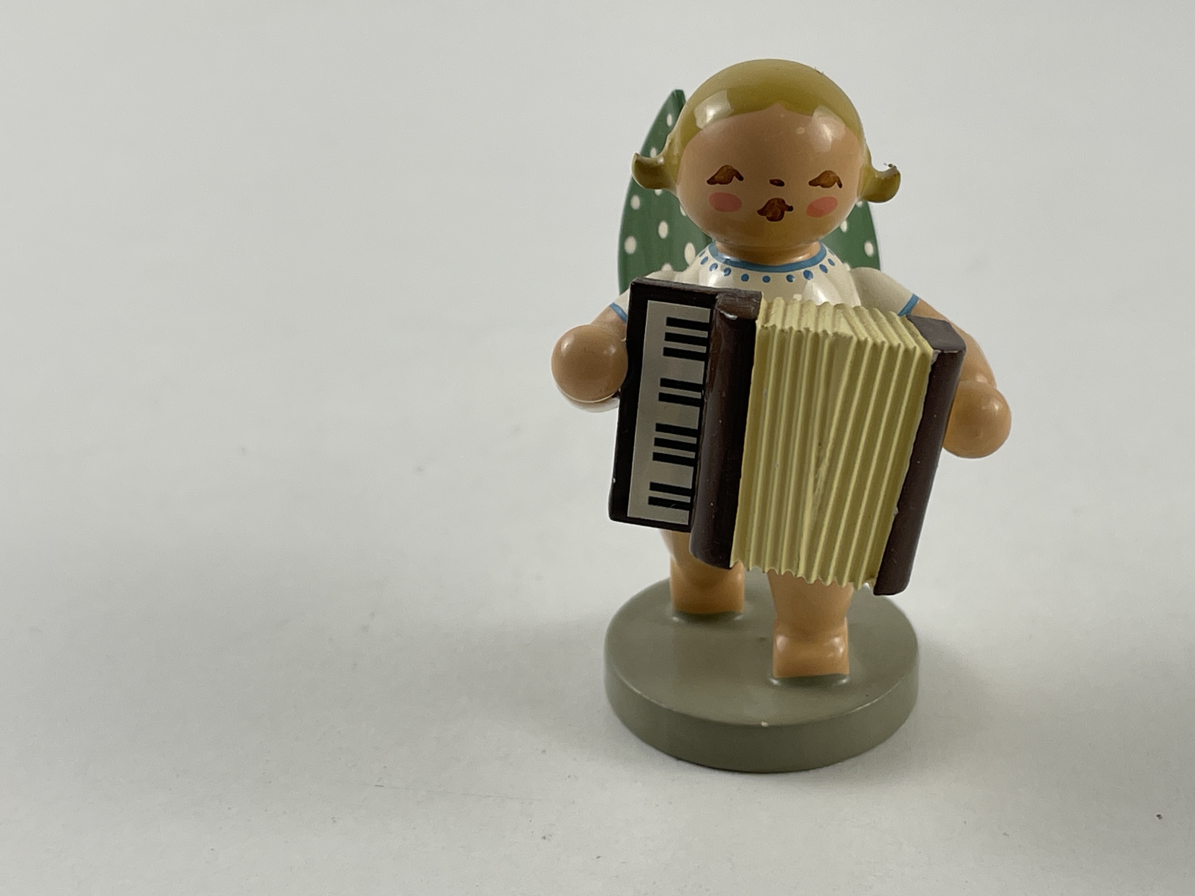 Erzgebirge Wendt und Kühn Figur Engel 6 cm. Top Zustand  