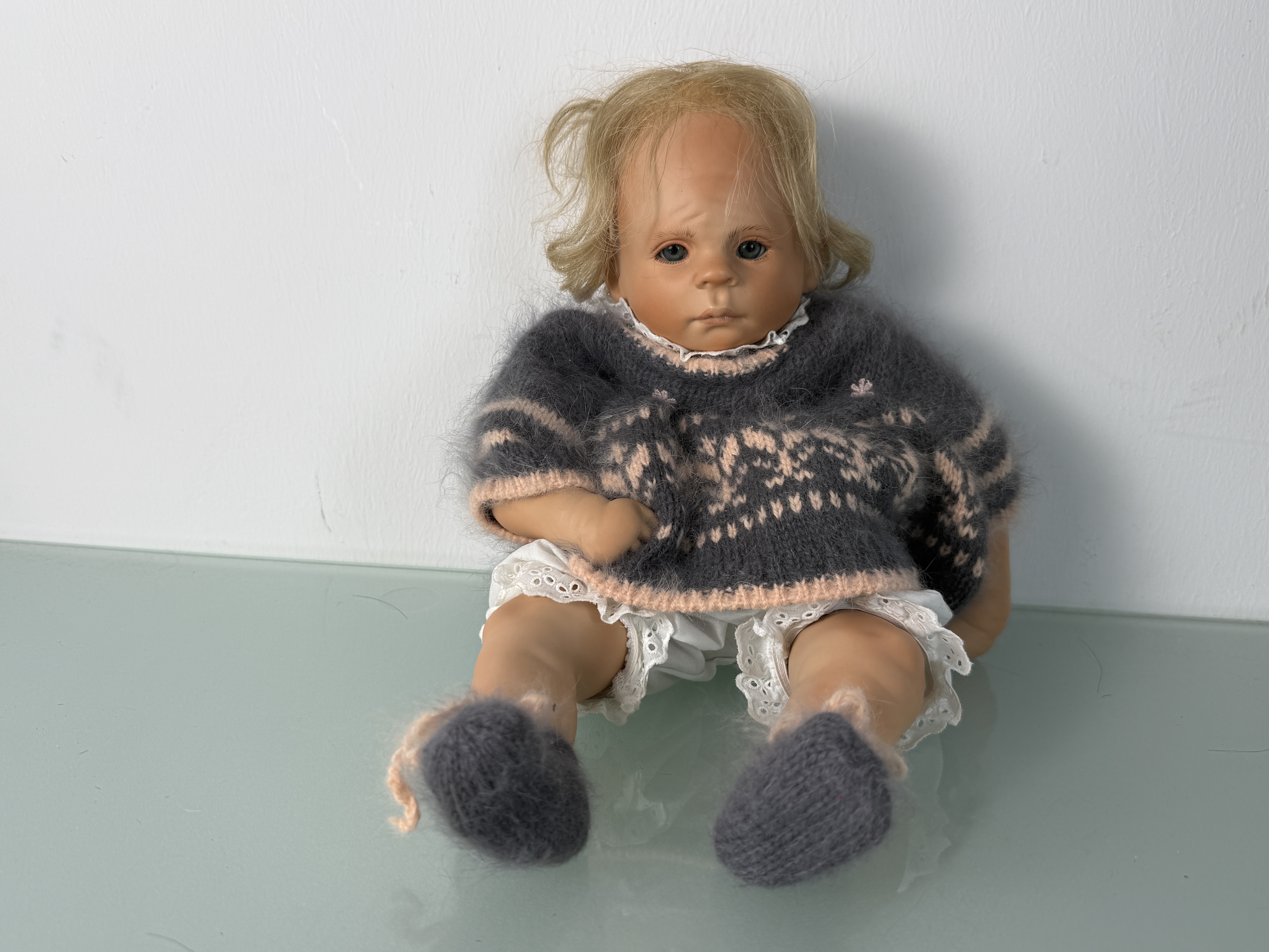 Künstlerpuppe Sammler Porzellan Puppe 43 cm. Top Zustand    