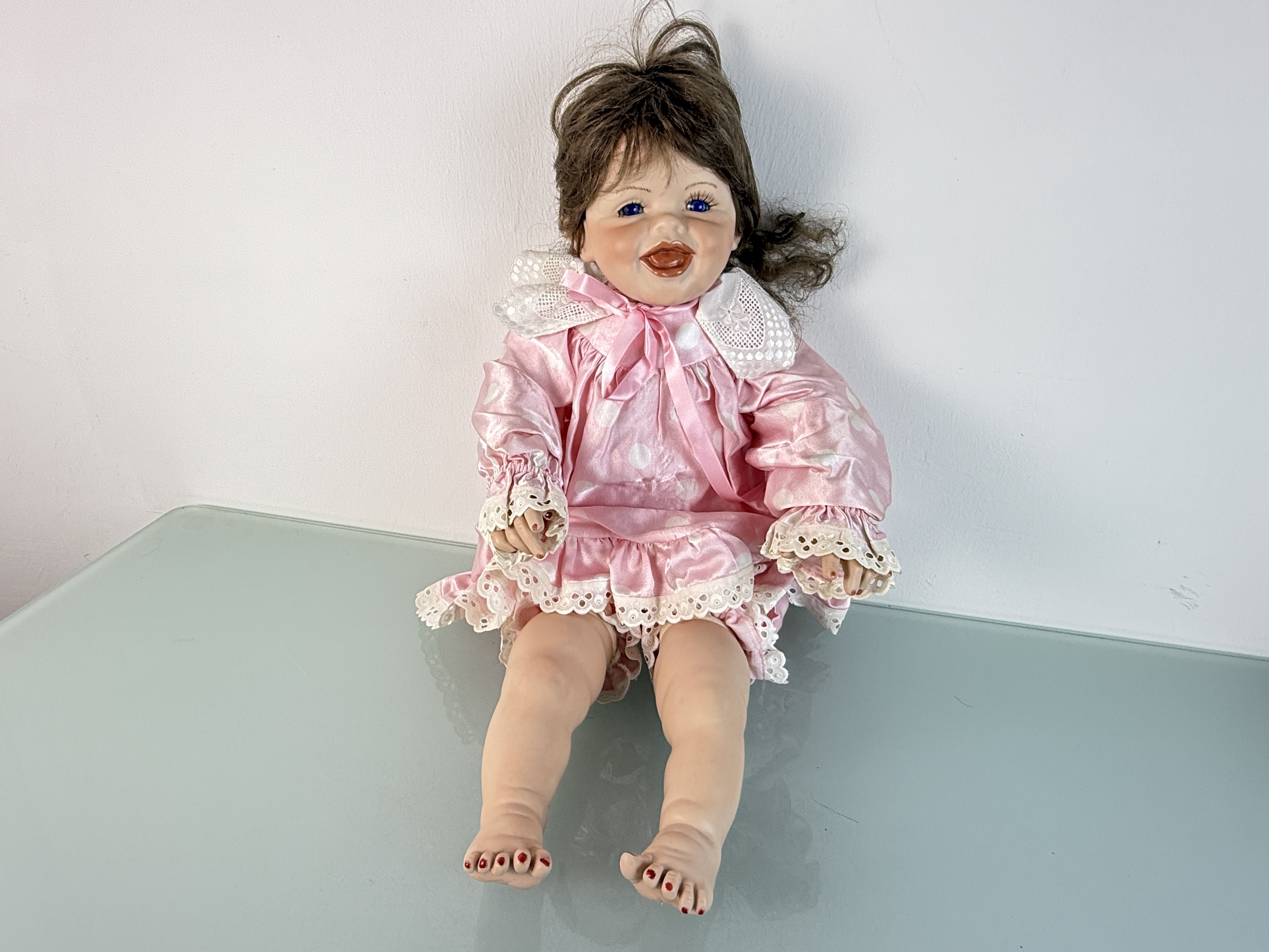 Künstlerpuppe Puppe Sammler Porzellan Puppe 65 cm Top Zustand Siehe Fotos.   
