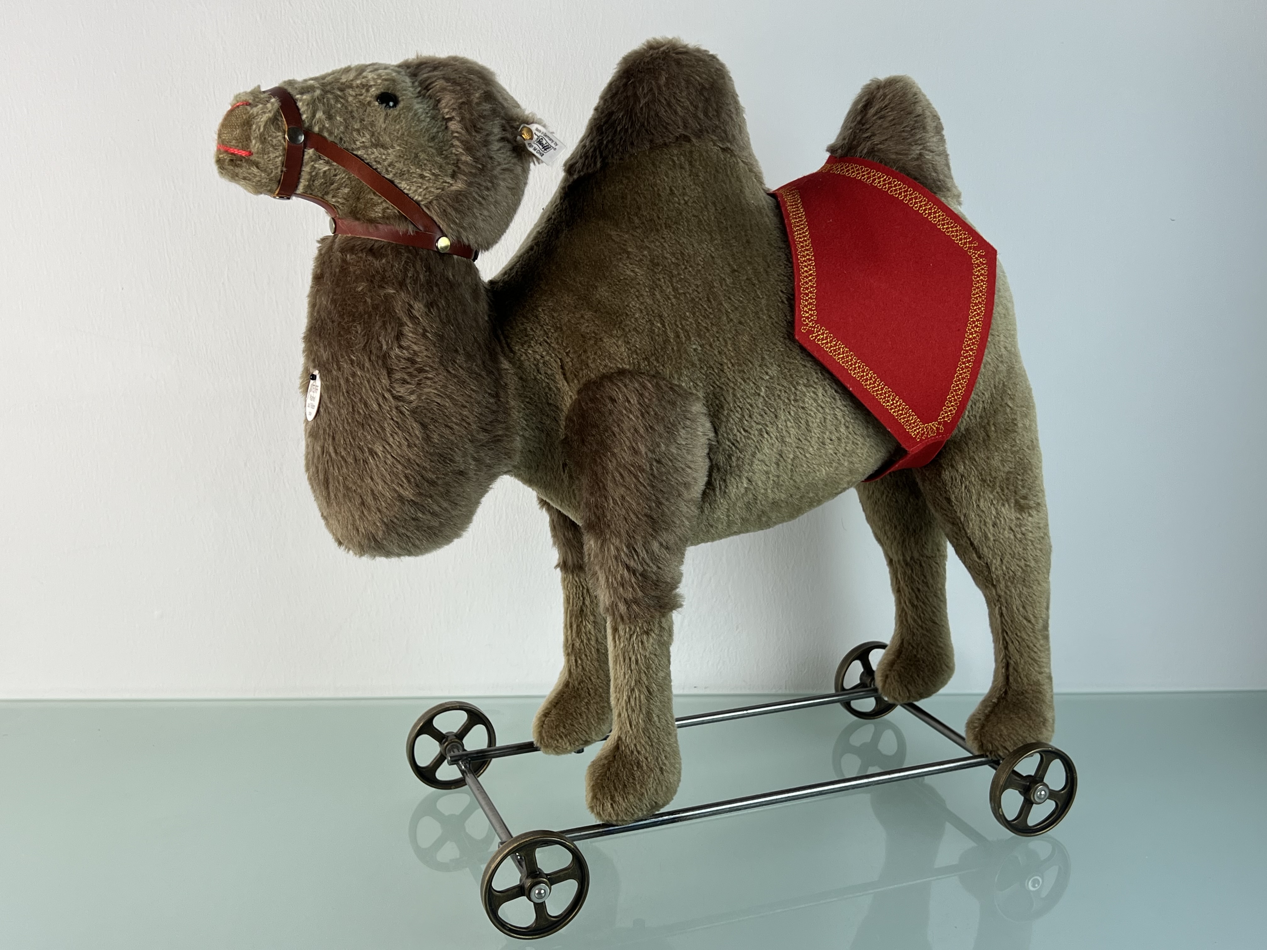 Steiff Tier 400438  Kamel auf Räder 1908  52,5 cm Hoch / 53 cm Lang. Nr. 00032 Top Zustand