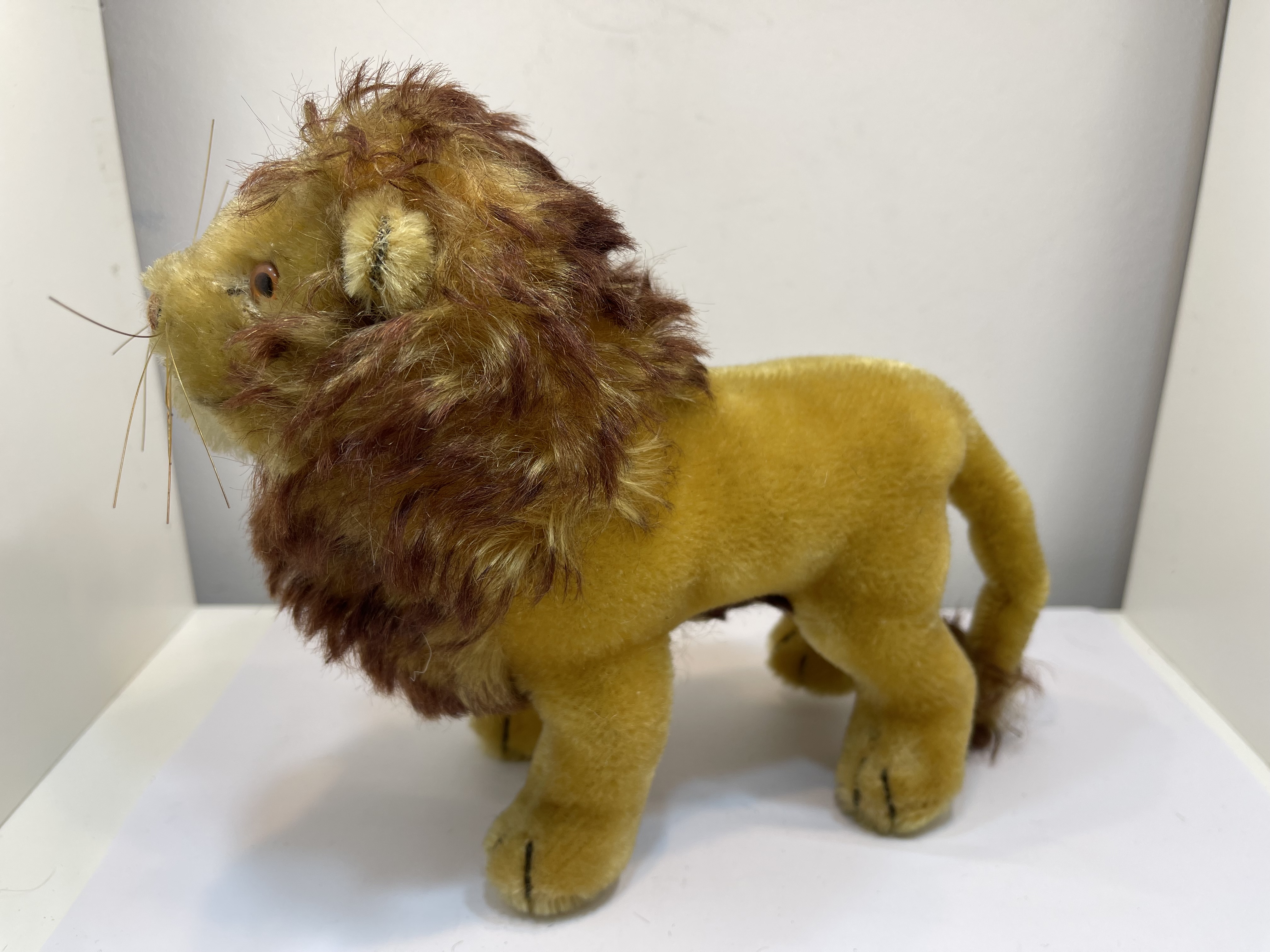 Steiff Stofftier Tier Löwe 21 cm. Top Zustand  