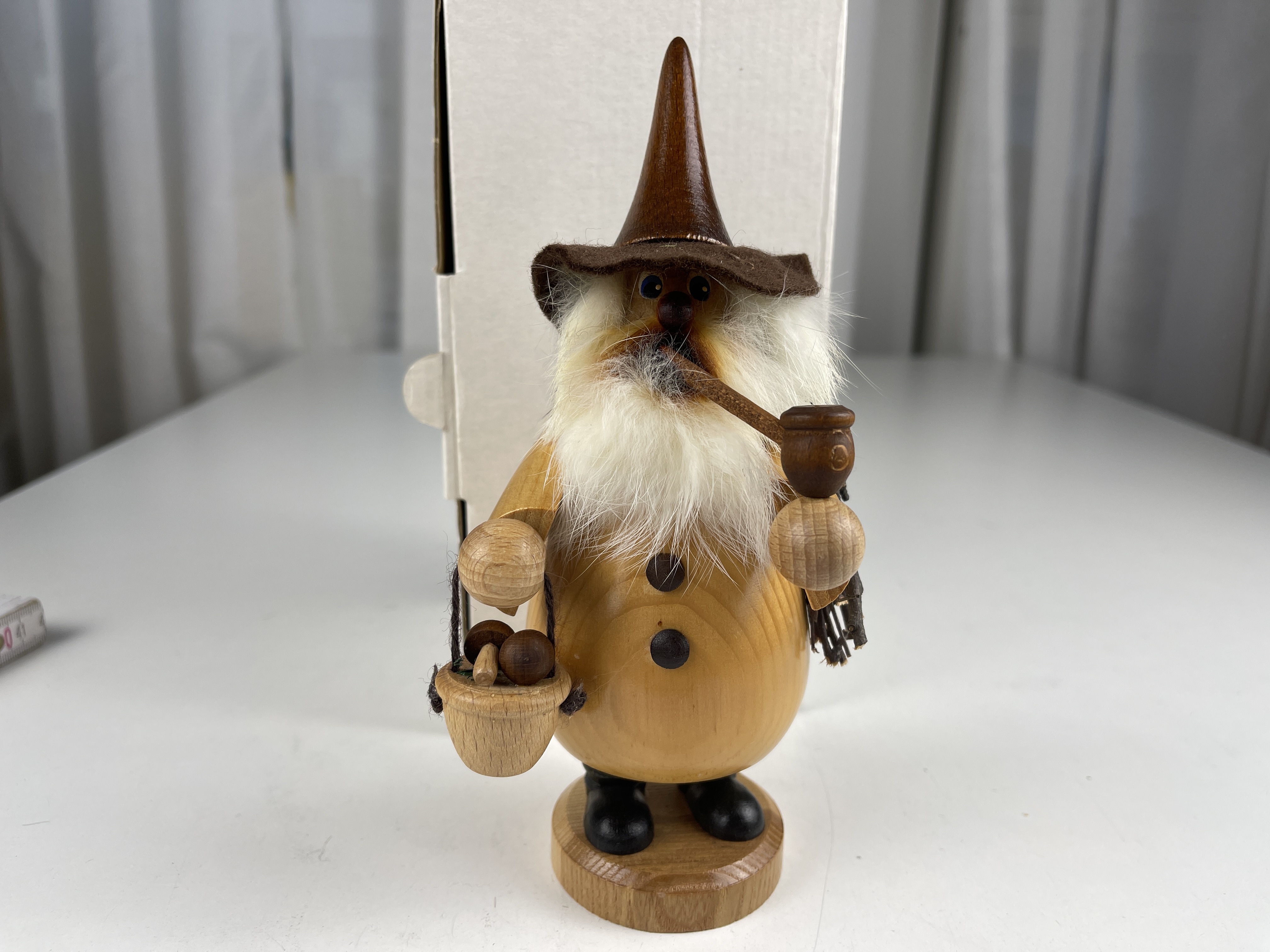Erzgebirge Figur Räuchermännchen 19 cm. Zustand siehe Fotos 