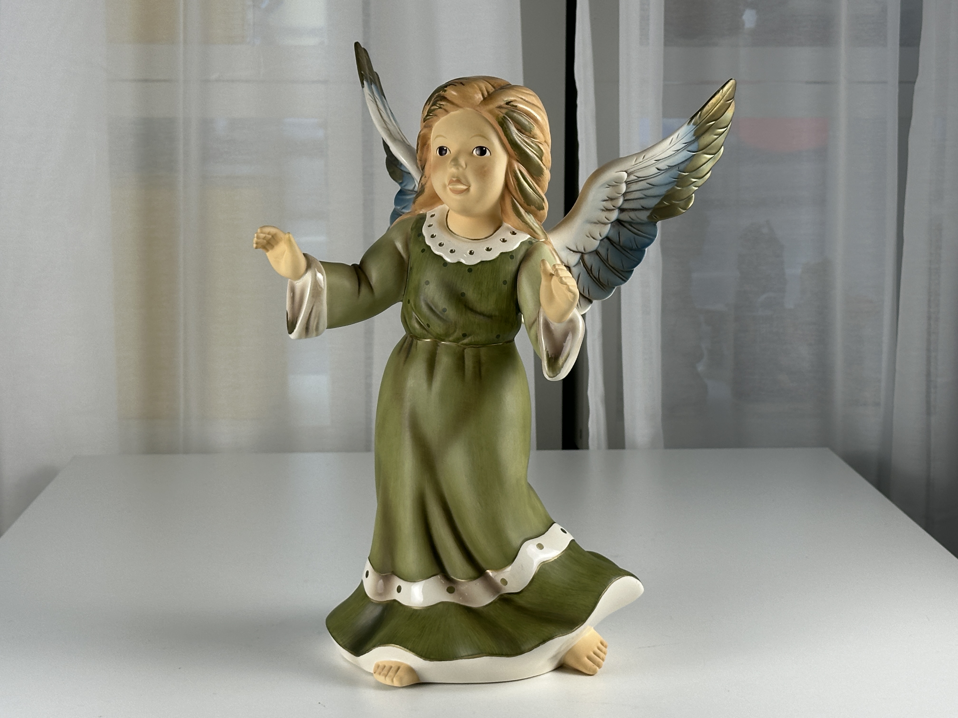 Goebel Figur 41-088 Engel 38,5 cm. Zustand siehe Fotos