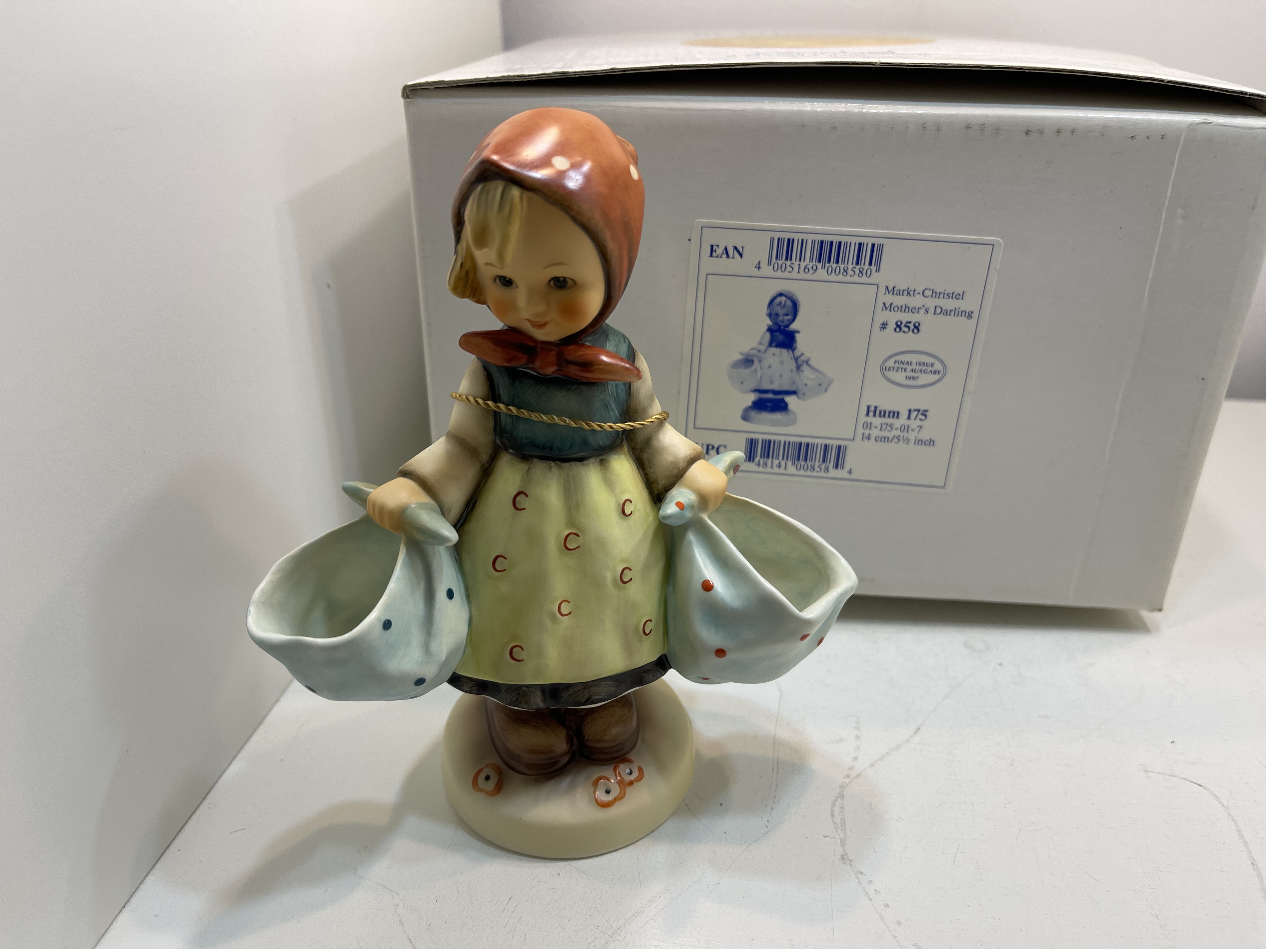 Hummel Figur 175 Markt Christel 14 cm. ovp 1 Wahl Top Zustand Hummel Figur 175 Markt Christel 14 cm. ovp 1 Wahl Top Zustand