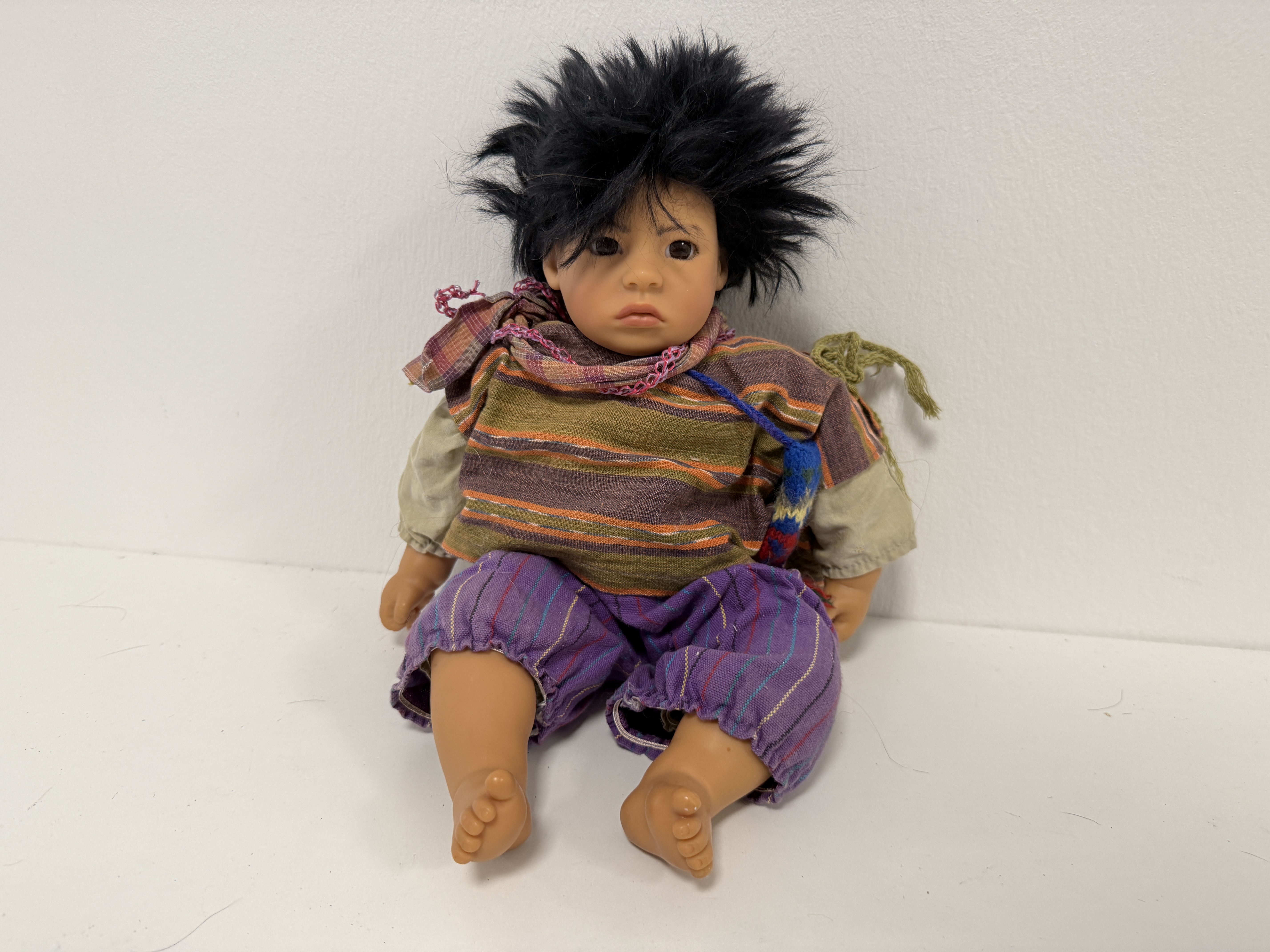 Künstlerpuppe Götz Karin Schmidt Vinyl Puppe 42 cm guter Zustand siehe Fotos 