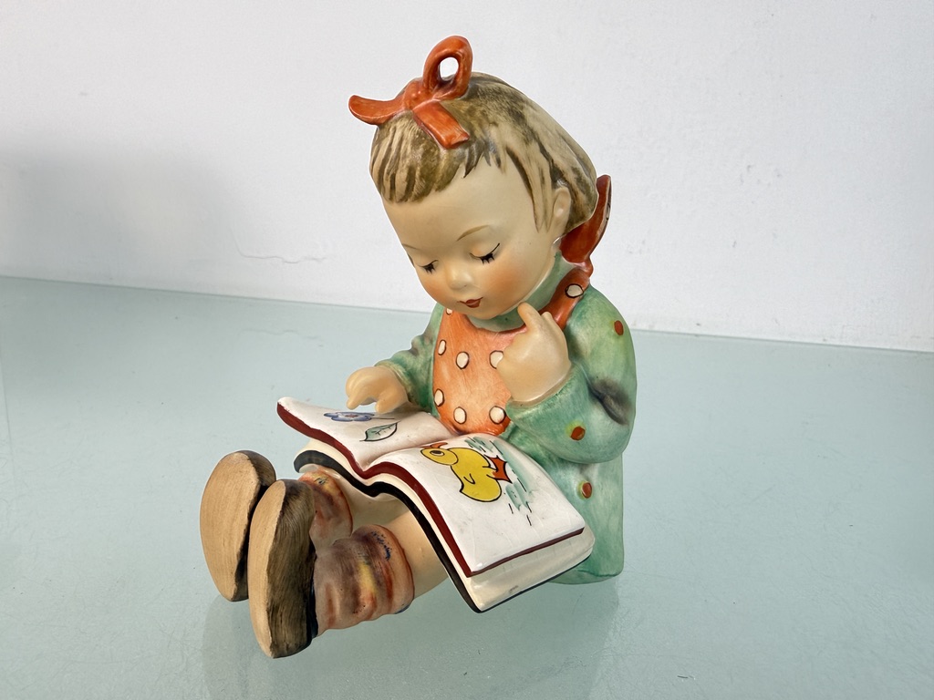 Hummel Figur 8 Bücherwurm 10 cm. 1 Wahl. Top Zustand  