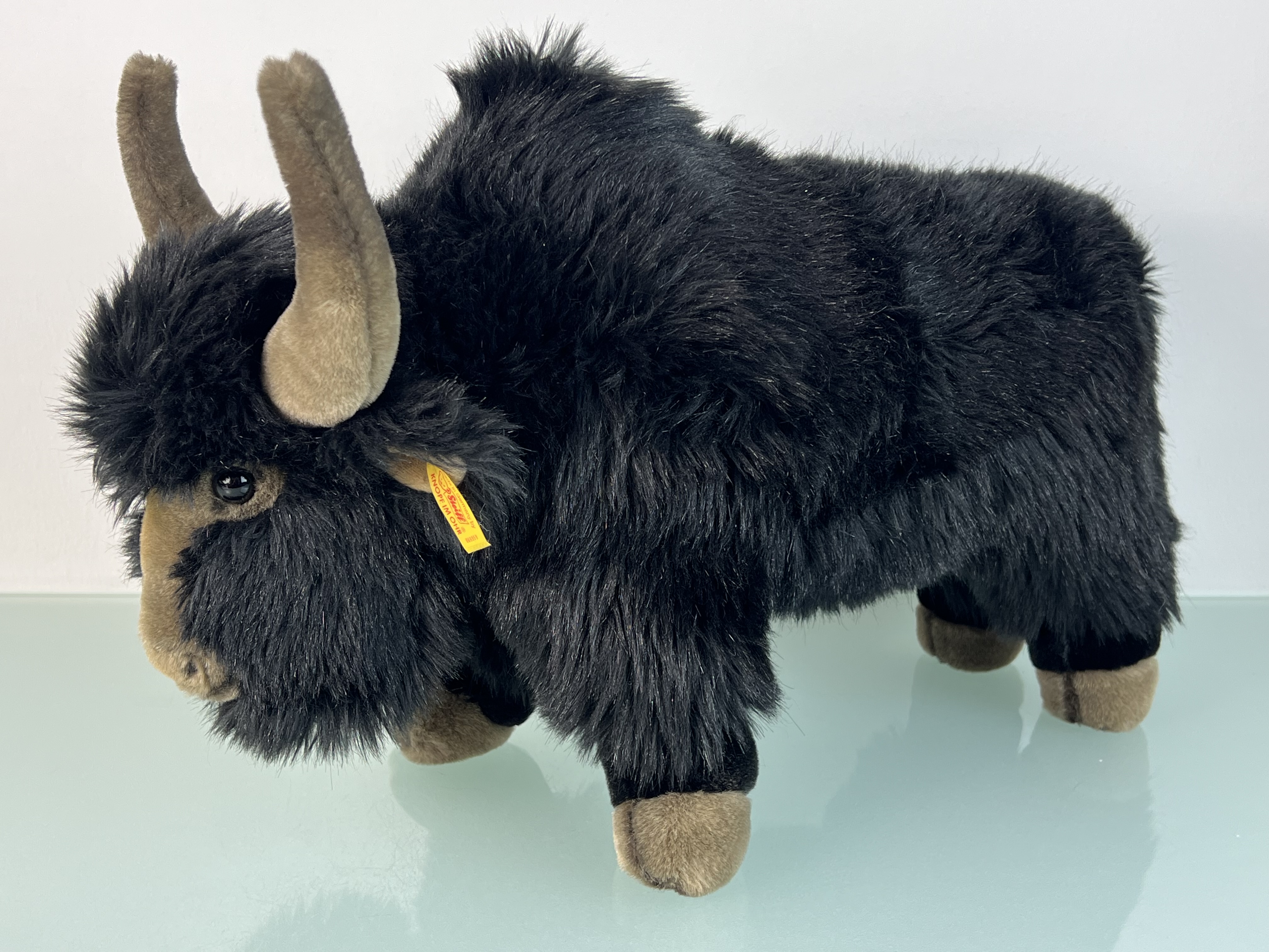 Steiff Tier  068959 Yak Hochland Rind 41 cm Lang / 27,5 cm Hoch. Top Zustand