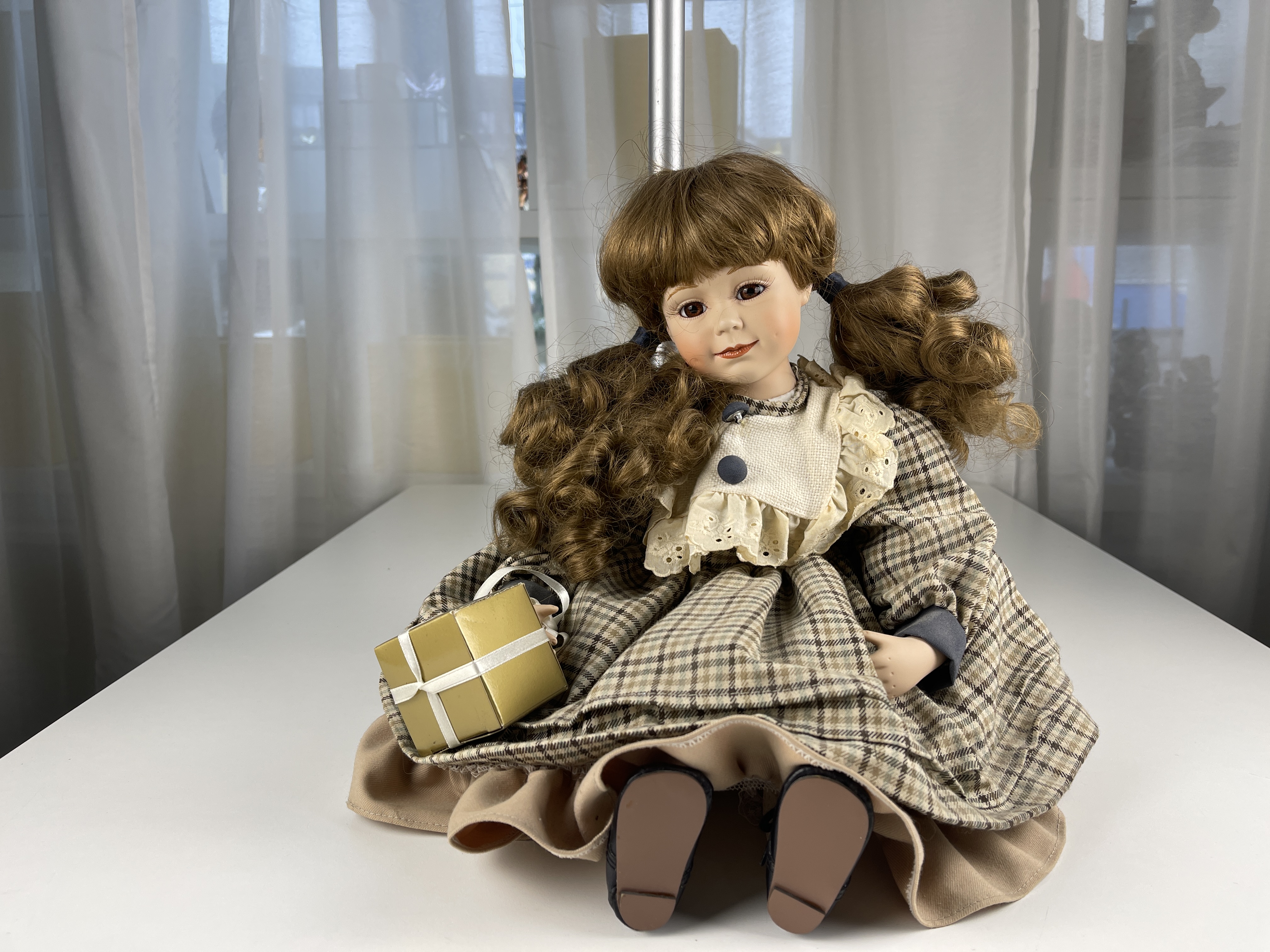 Sammler Puppe Porzellan Puppe 50 cm. Top Zustand 