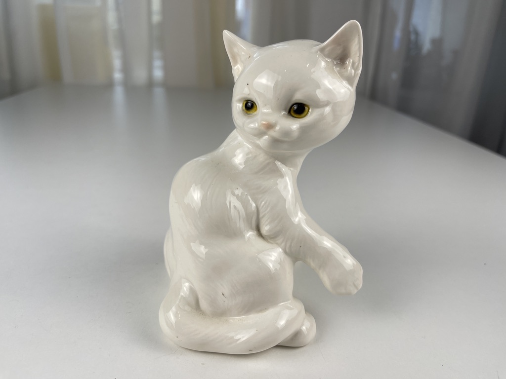  Goebel Porzellan Figur Katze 14 cm - 1 Wahl. Zustand  siehe Fotos  