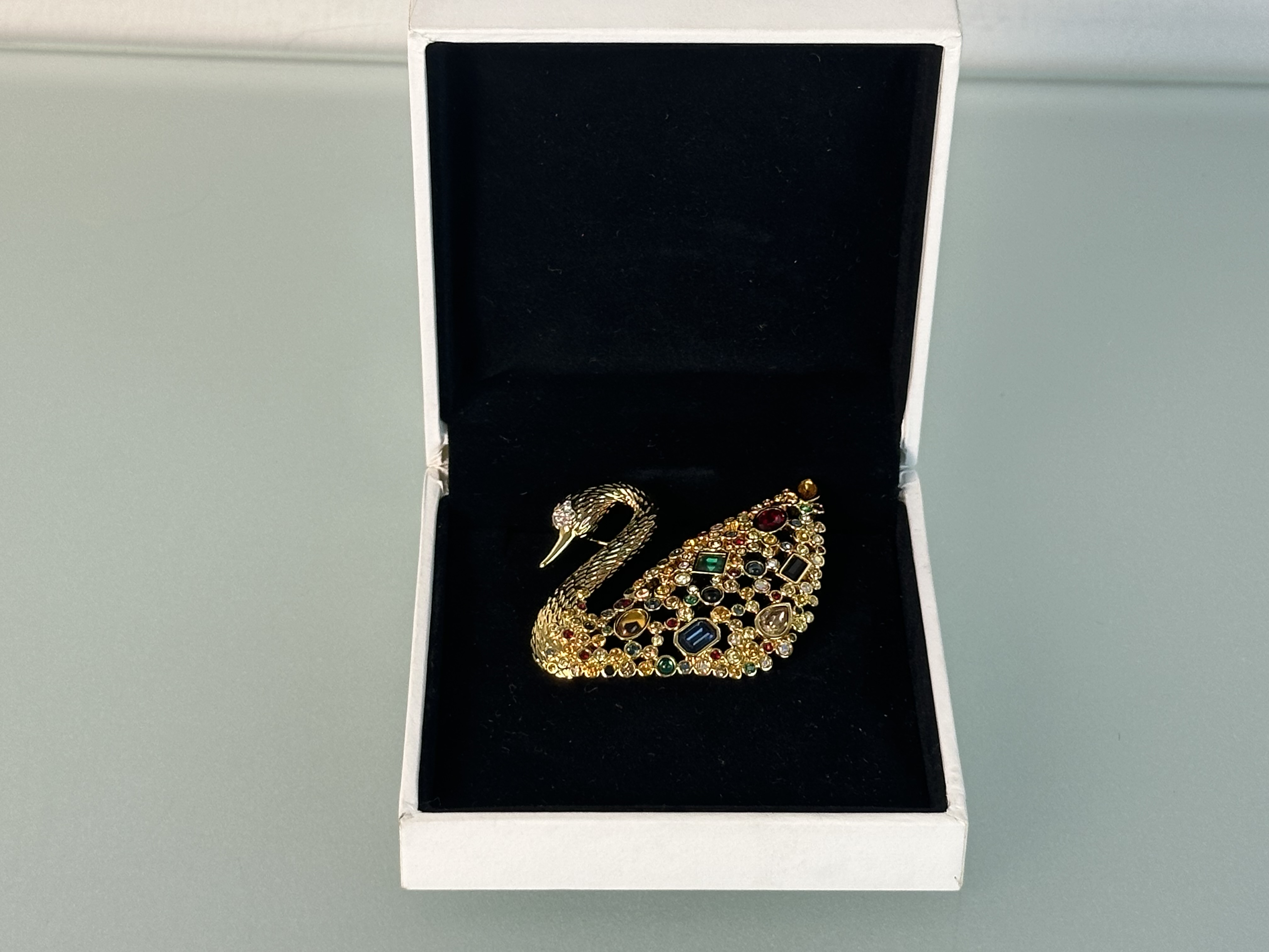 Swarovski Brosche Schwan 5 x 5 cm mit OVP. Top Zustand