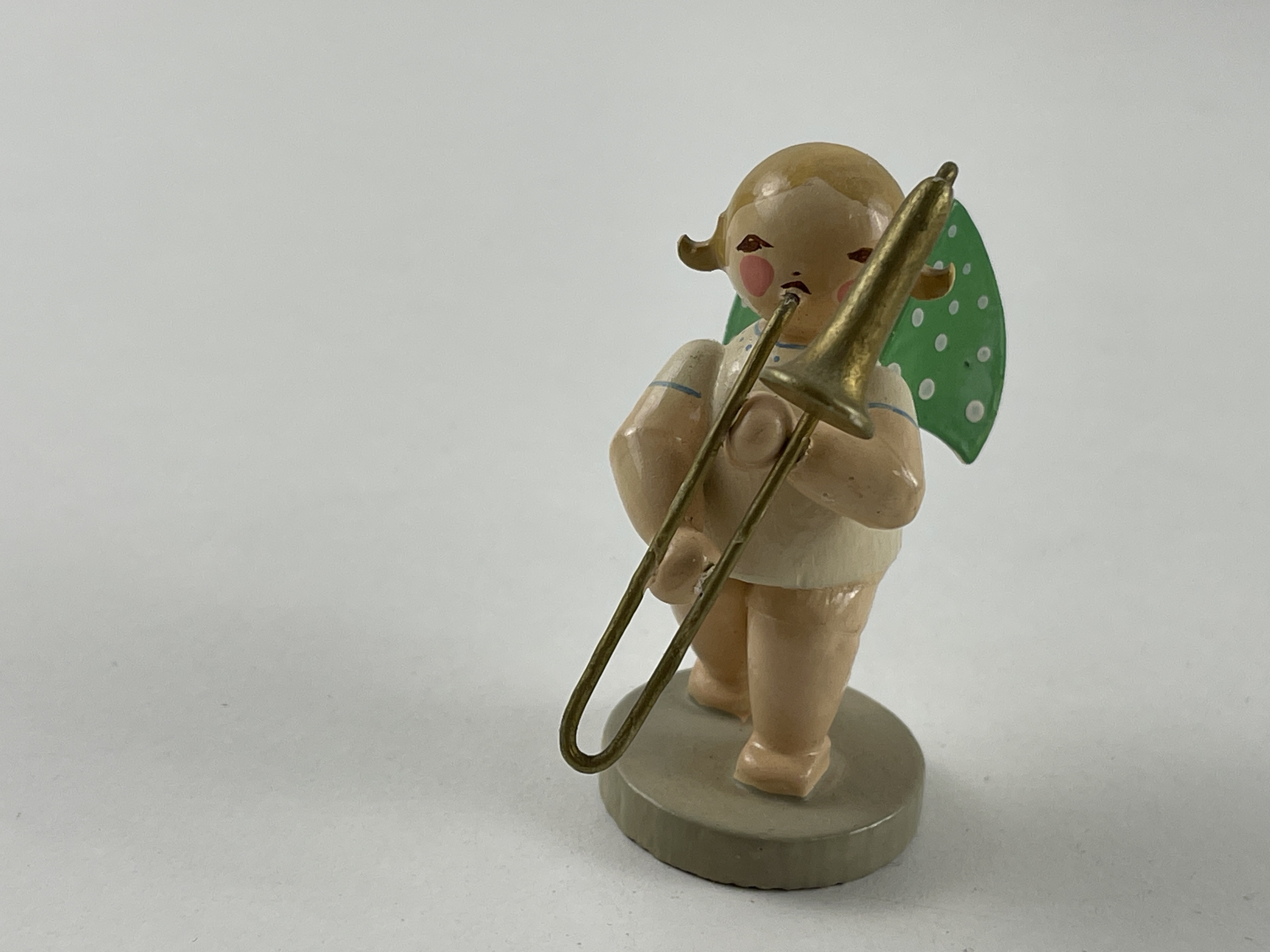 Erzgebirge Wendt und Kühn Figur Engel 6 cm. Zustand siehe Fotos    