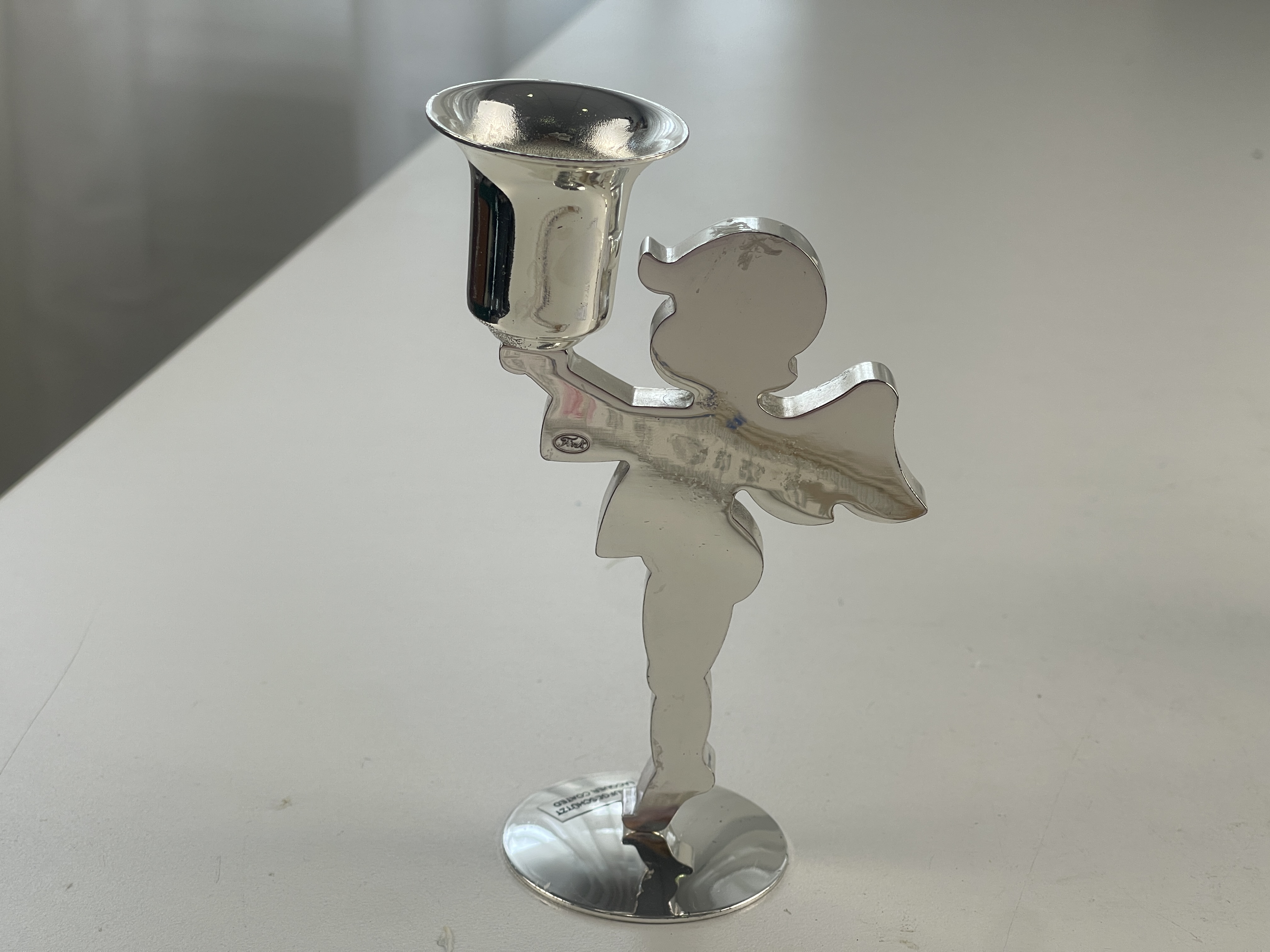 Metall Kerzenständer 12,5 cm. Zustand  siehe Fotos  