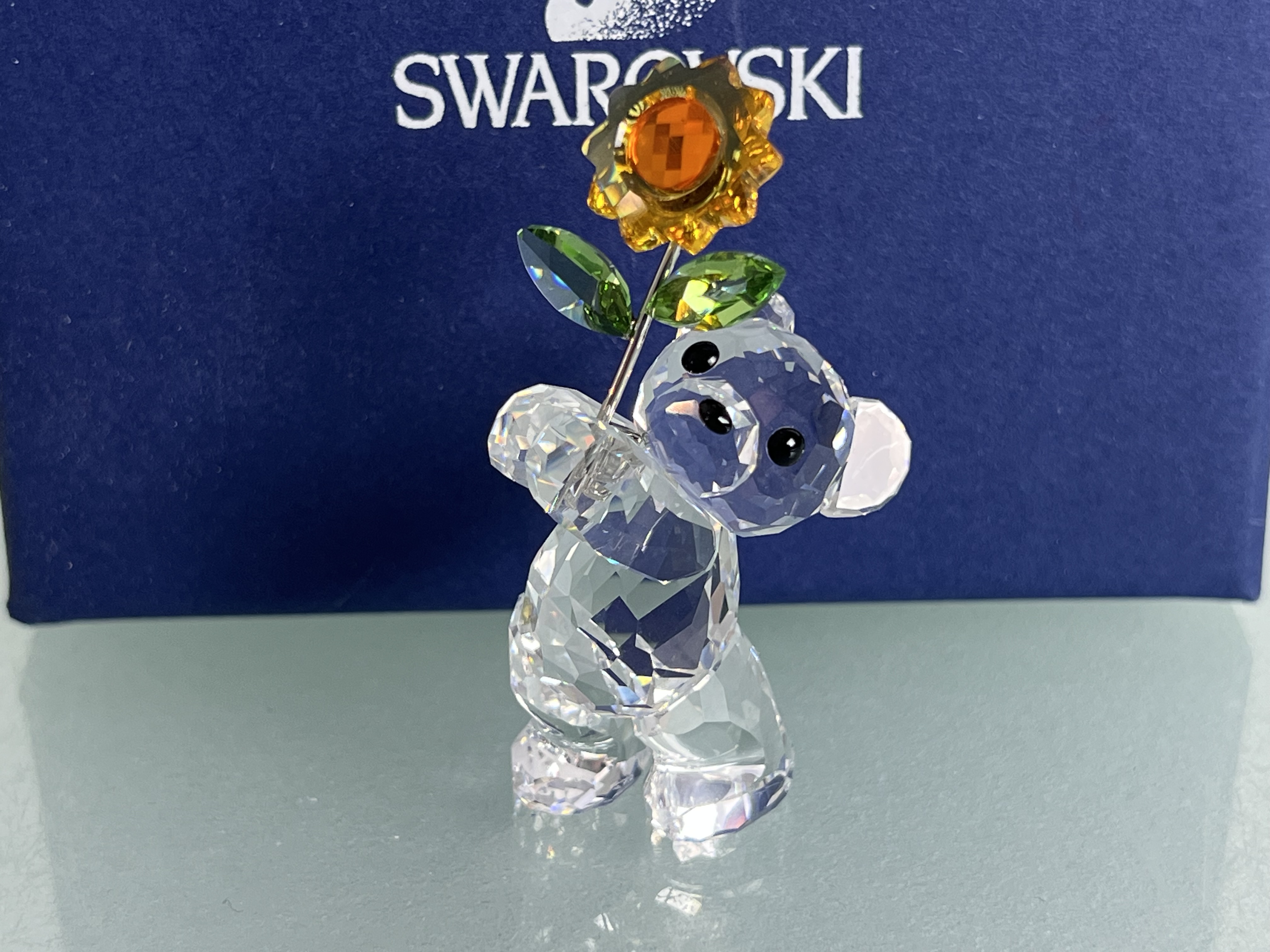 Swarovski Figur 5705325 Kris Bär Eine Sonnenblume für Dich. 5.4cm. Top Zustand