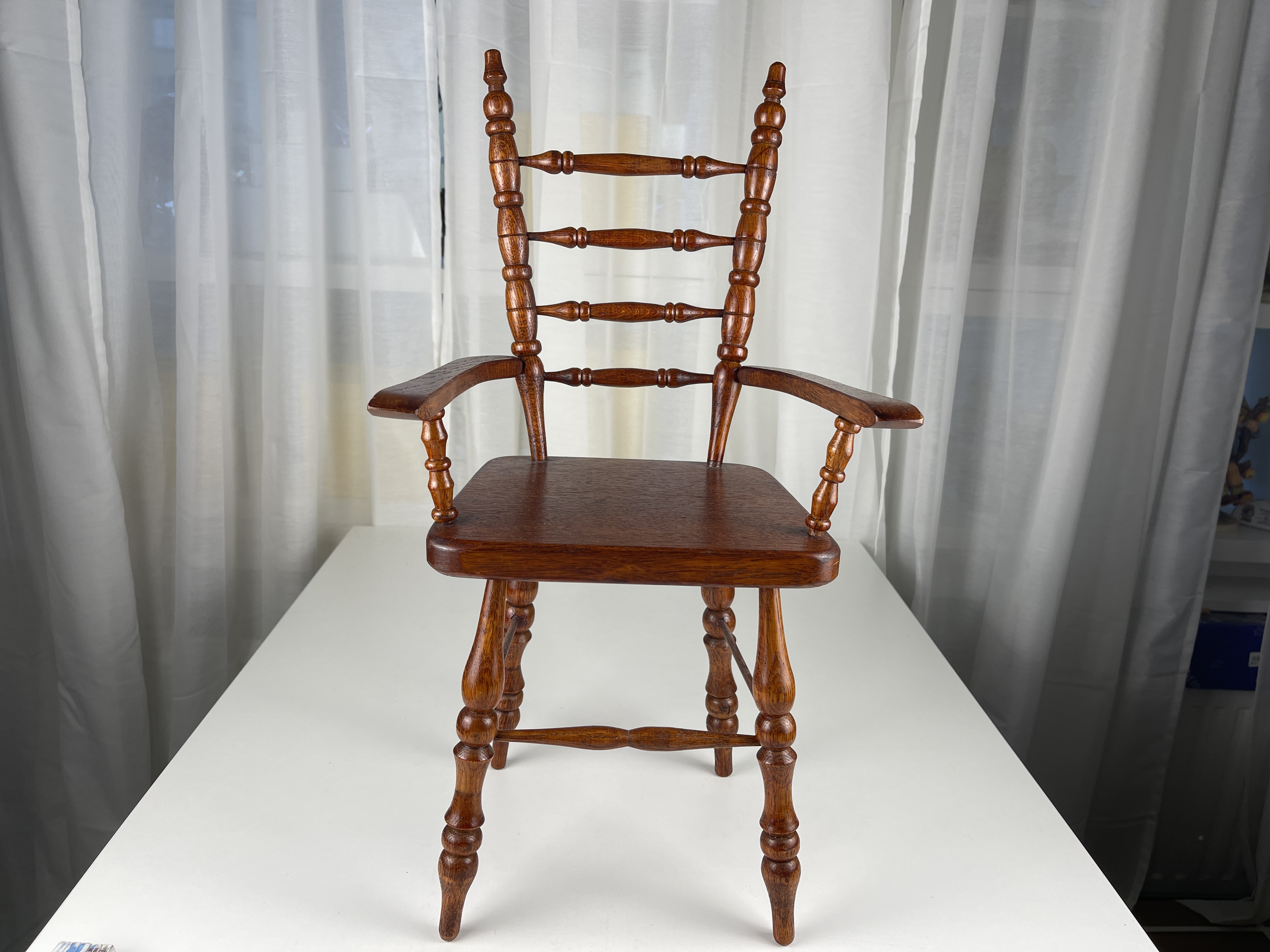 Puppenstuhl Stuhl 58 x 26 x 29 cm - Top Zustand 