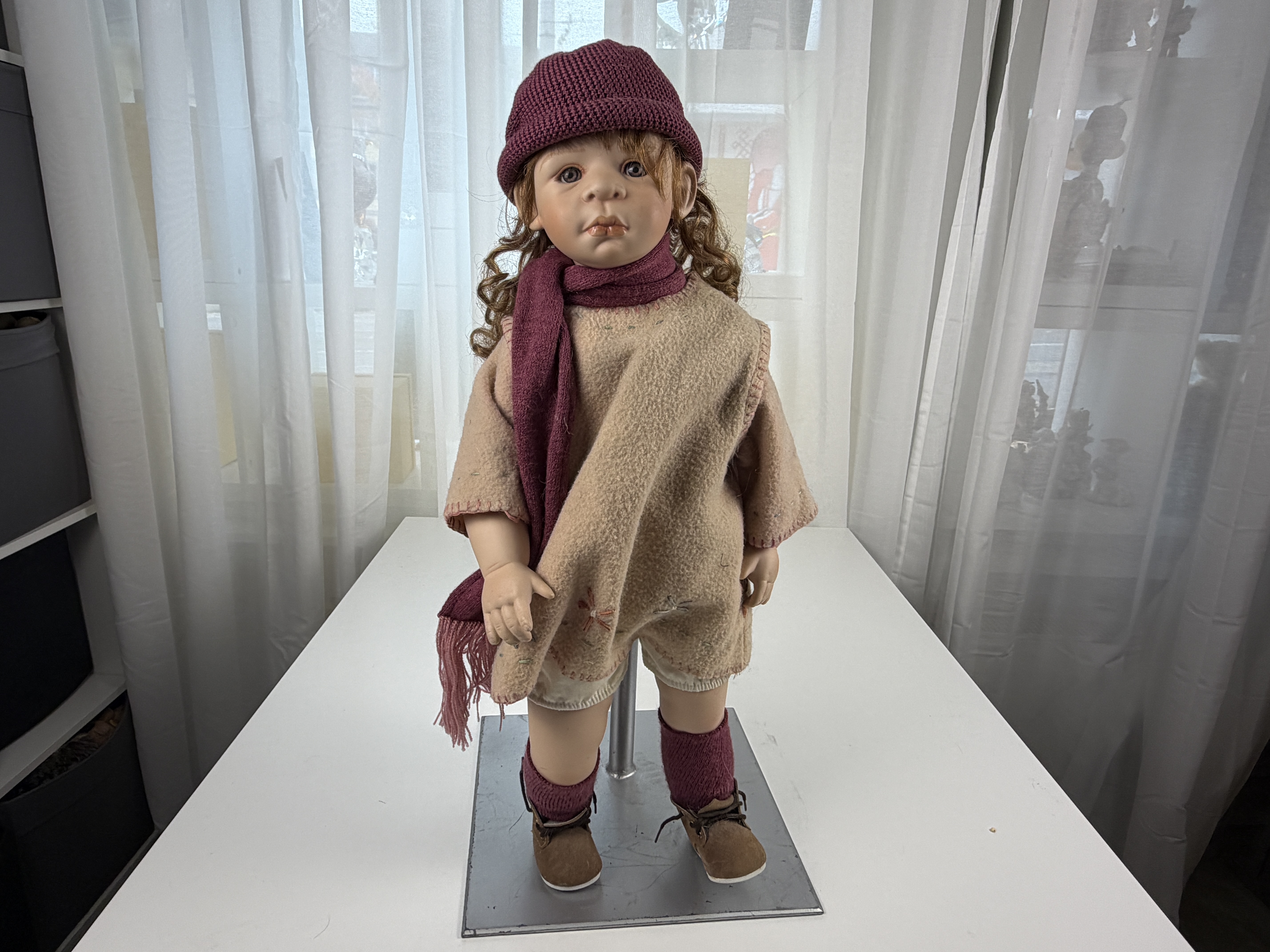 Künstlerpuppe Kaye Wiggs Porzellan Puppe 55 cm. Top Zustand