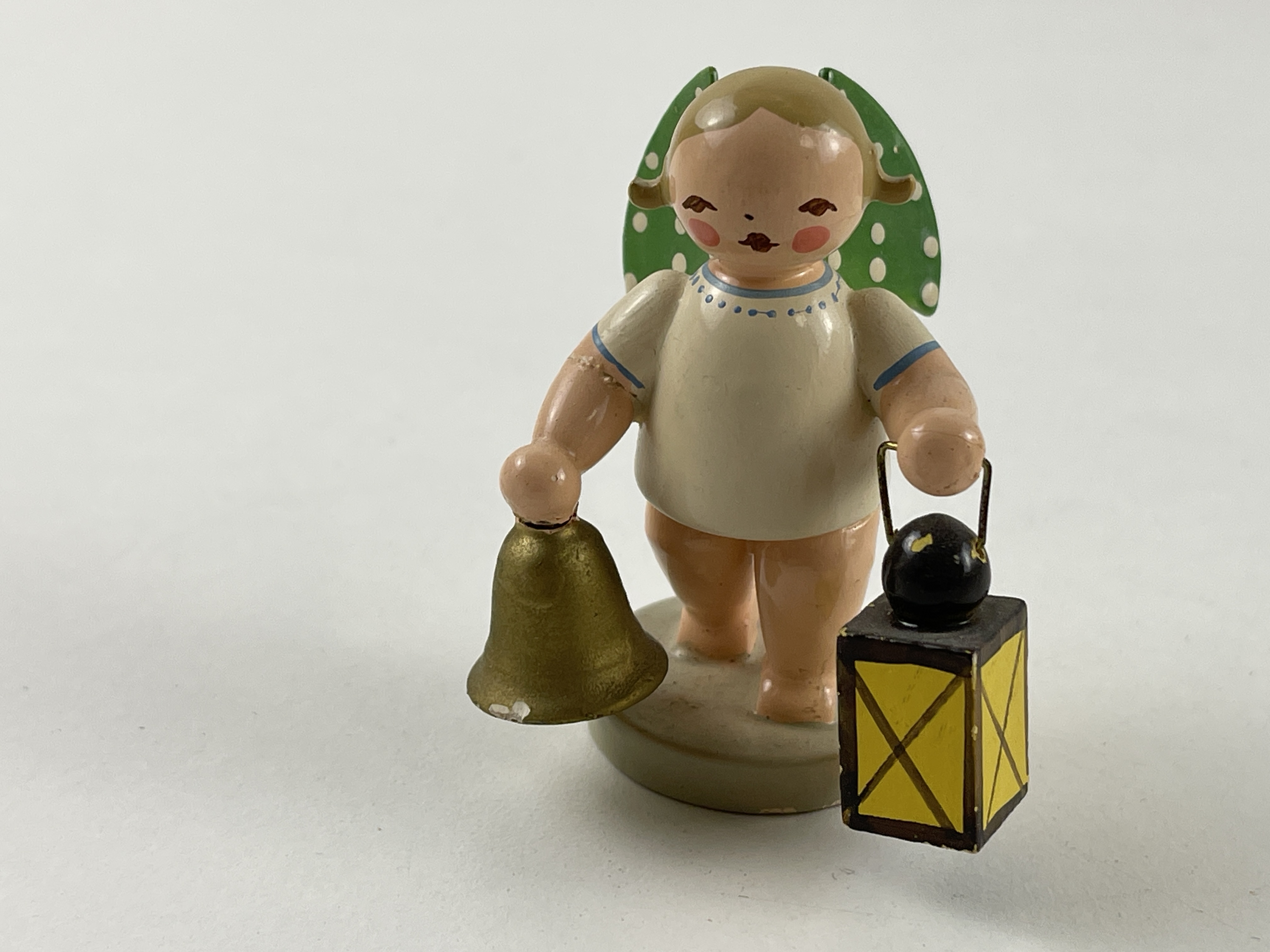 Erzgebirge Wendt und Kühn Figur Engel 6 cm. Zustand siehe Fotos   