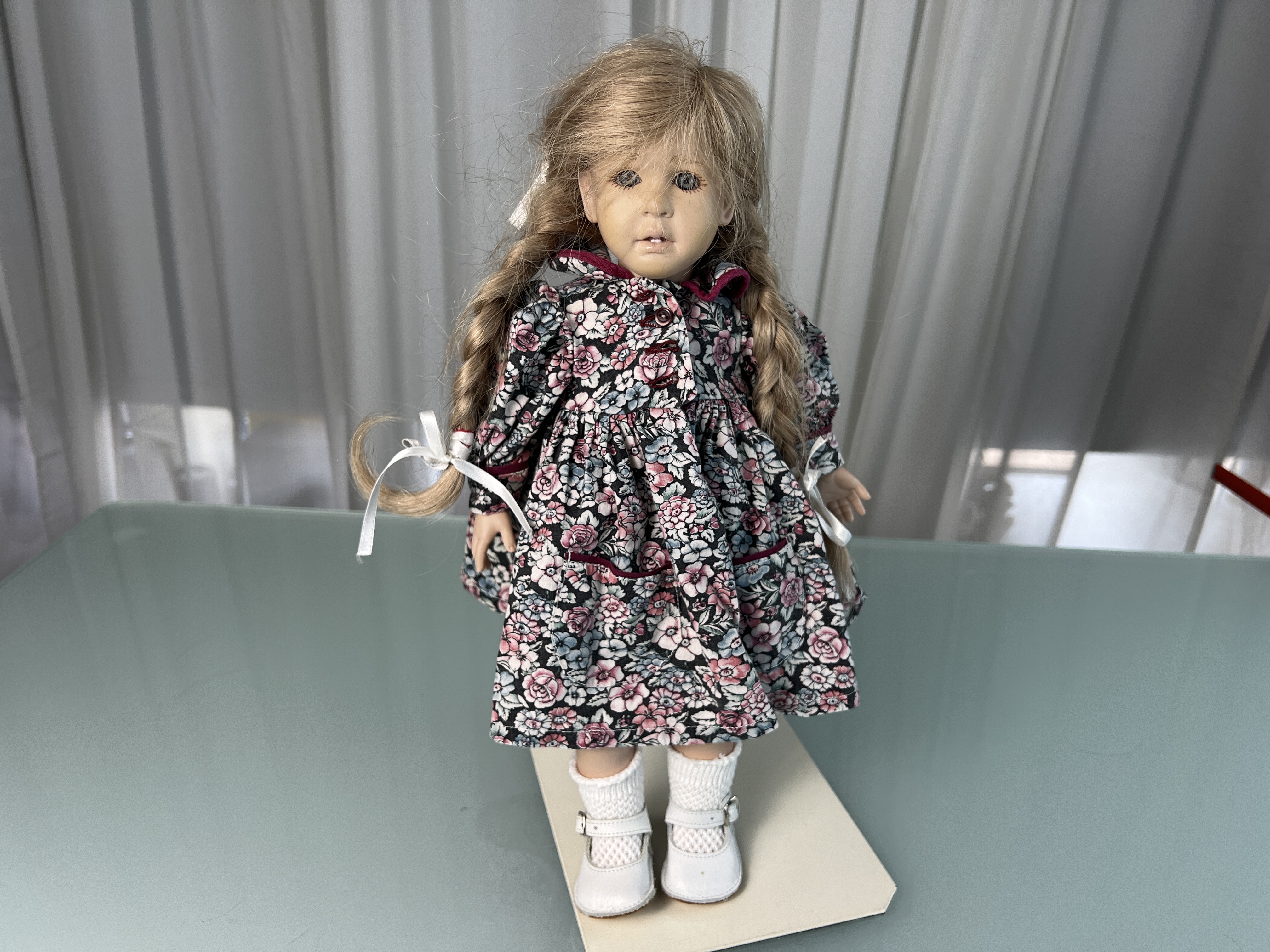 Künstlerpuppe Ruth Treffeisen VinylPuppe 39 cm. Top Zustand   