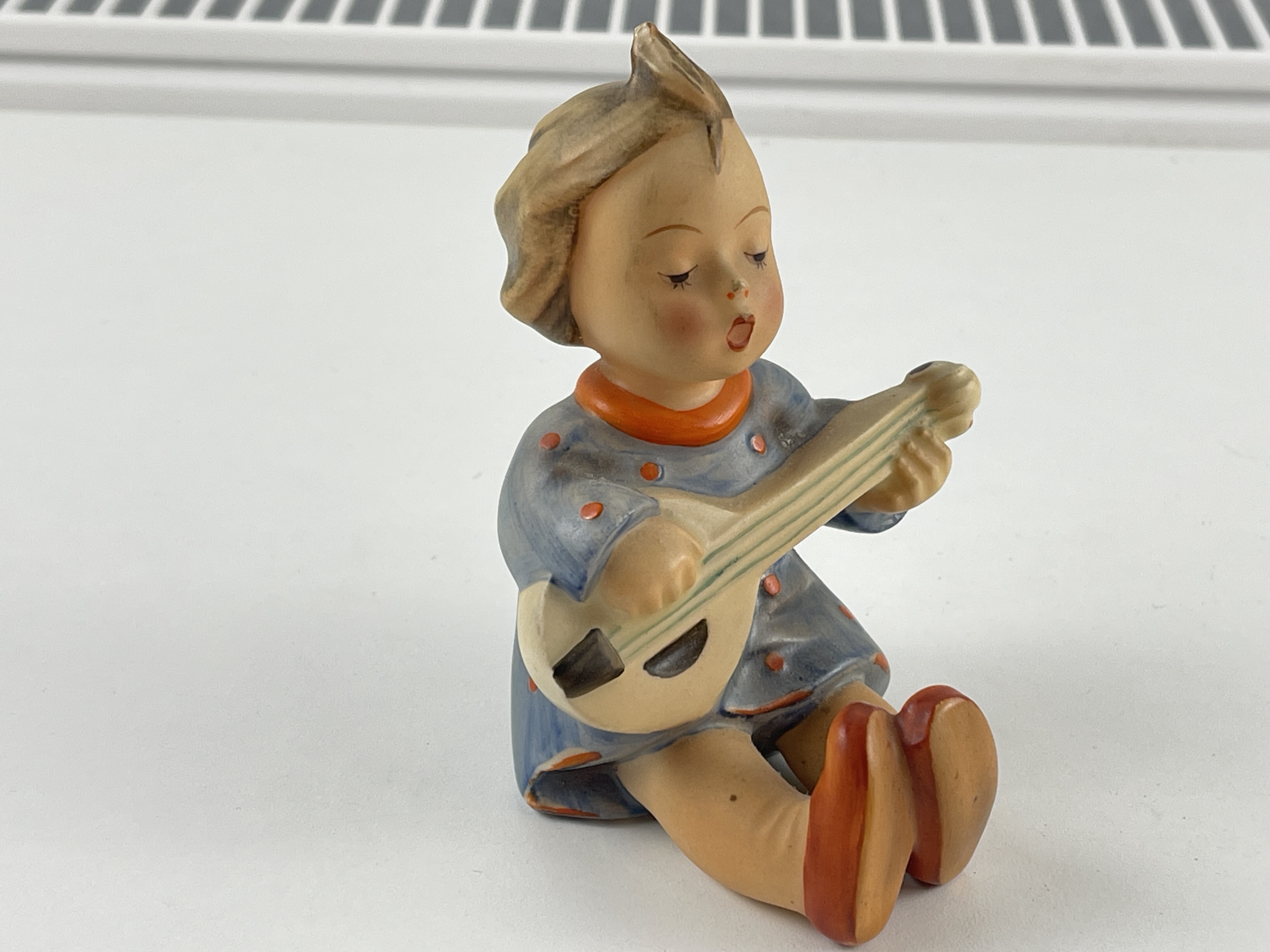 Hummel Figur 53 Gesangsprobe 10,5 cm. 1 Wahl. Top Zustand   
