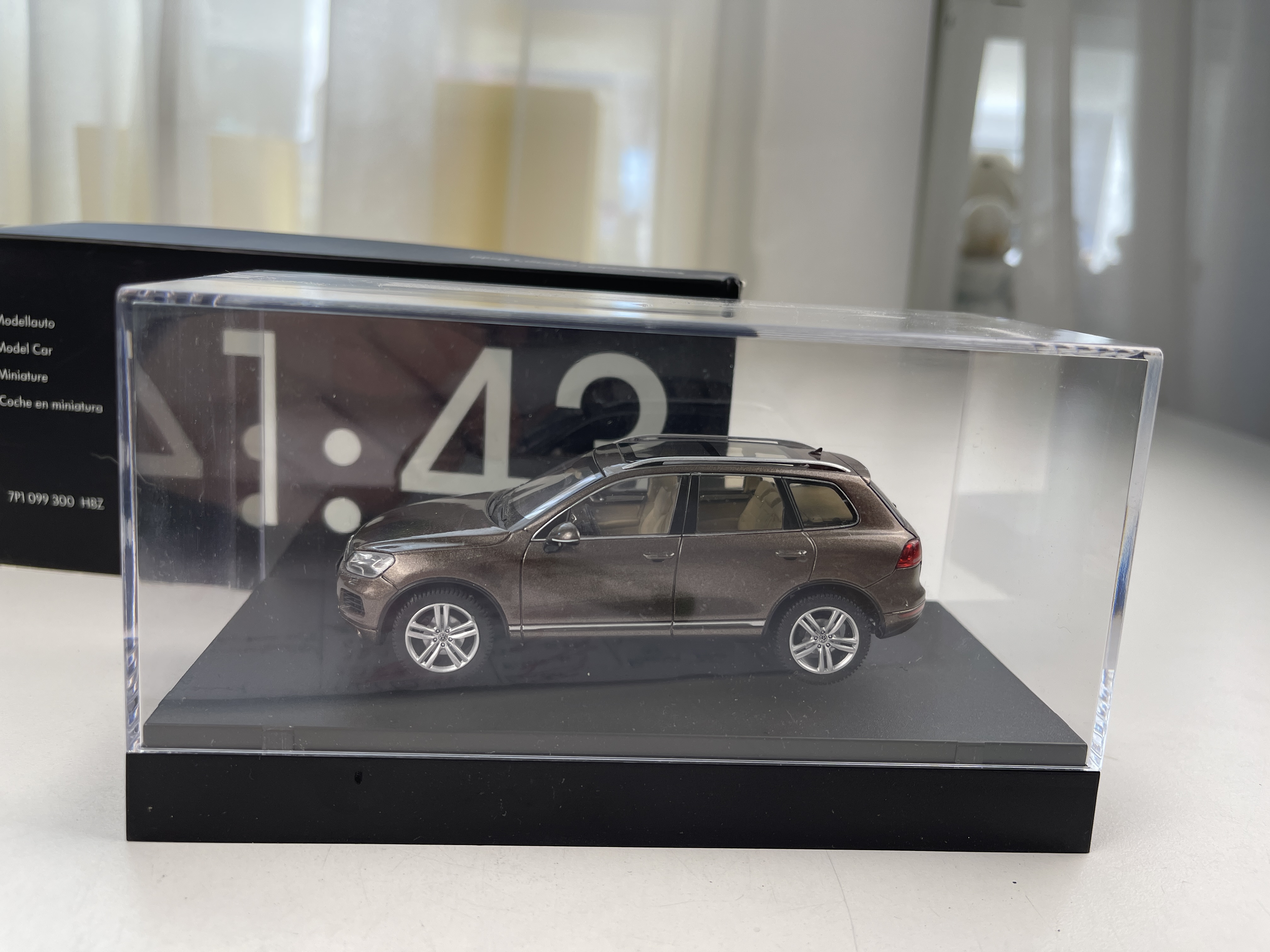 Modellauto VW Touareg - 1:43 - Top Zustand 