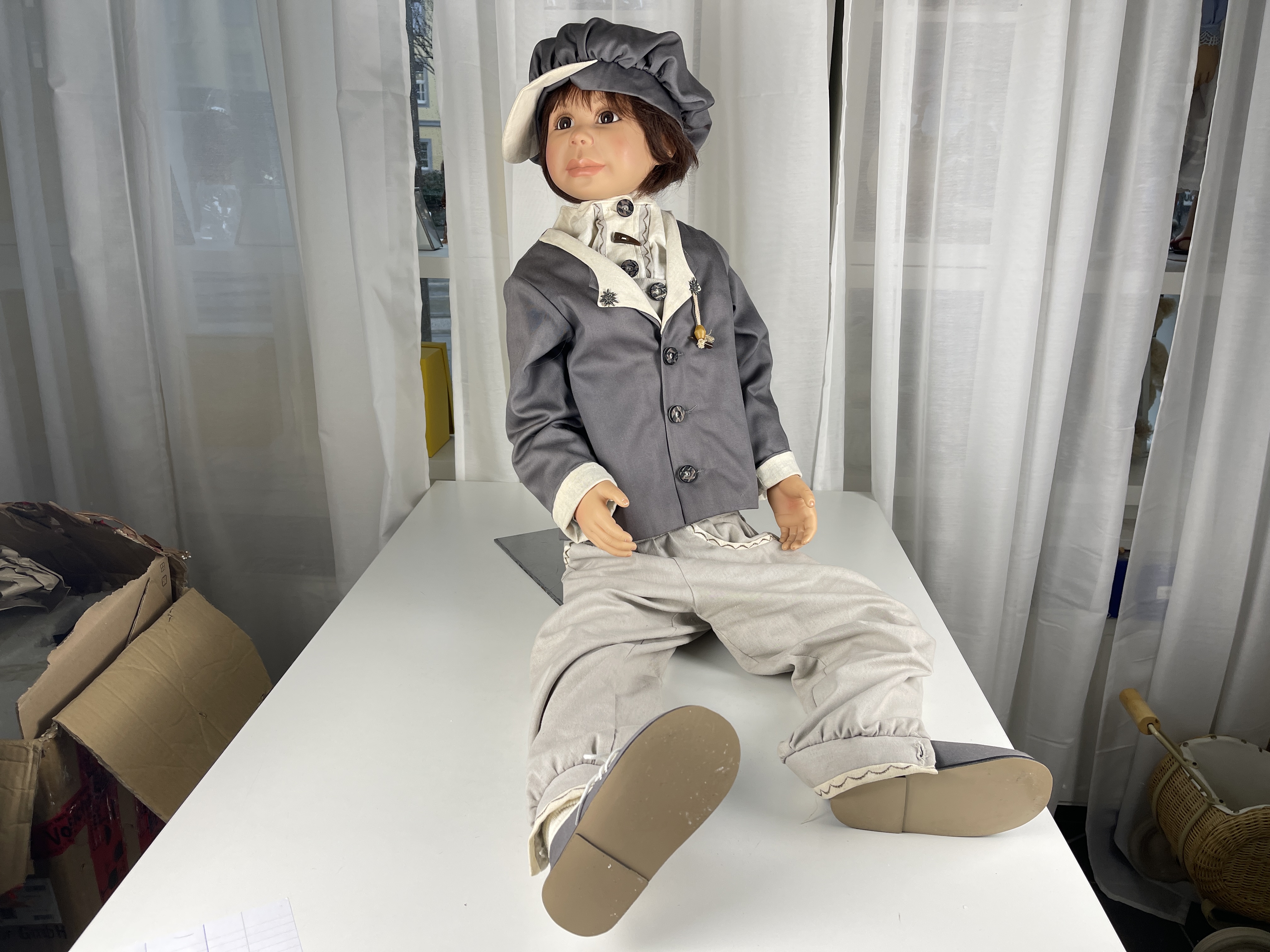 Künstlerpuppe  Gerlinde Feser Vinyl Puppe 110 cm.  Top Zustand   