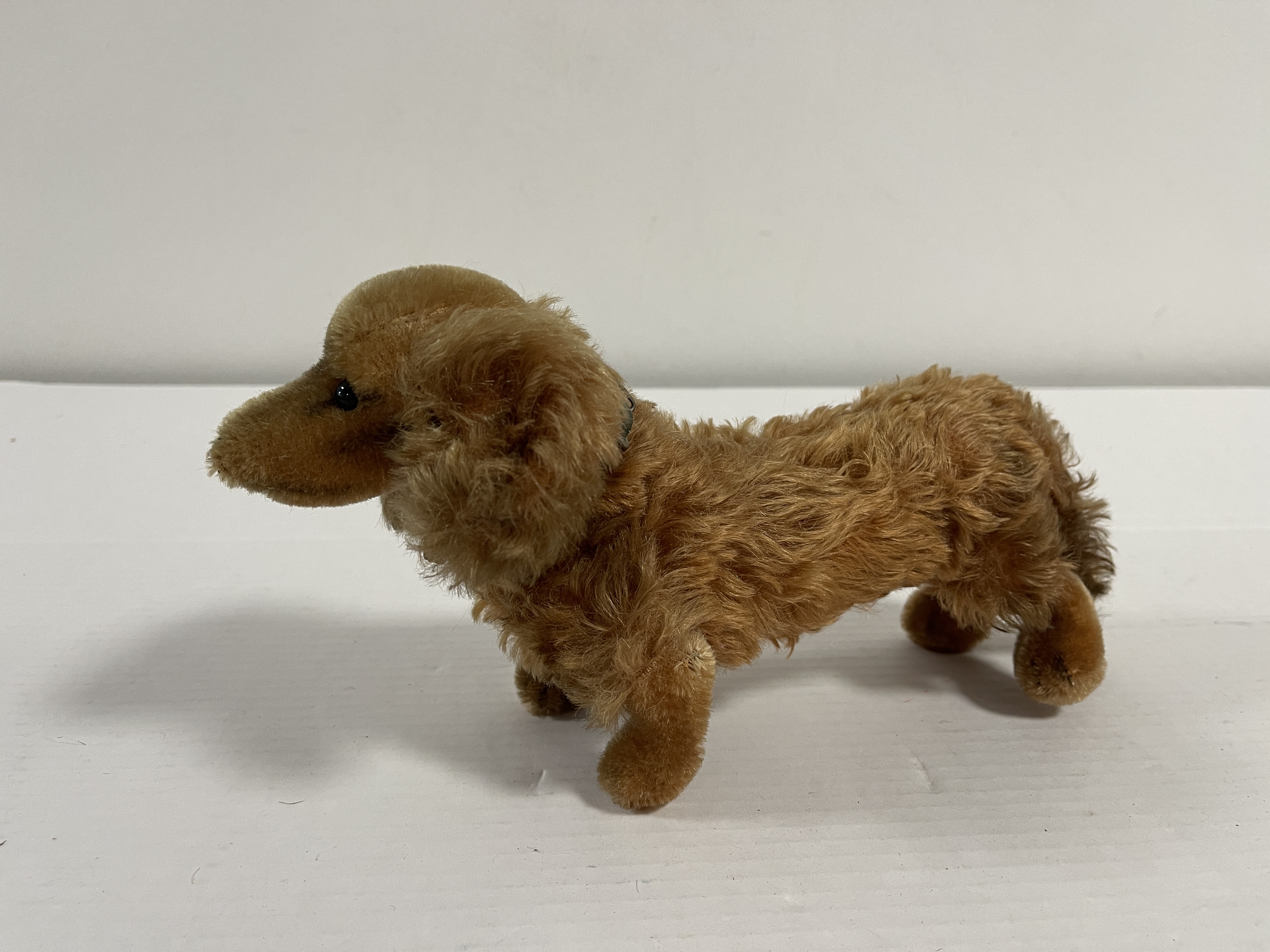 Steiff Tier 1317.00 Waldi Dacke Hund 13 x 27 cm Zustand siehe Fotos  