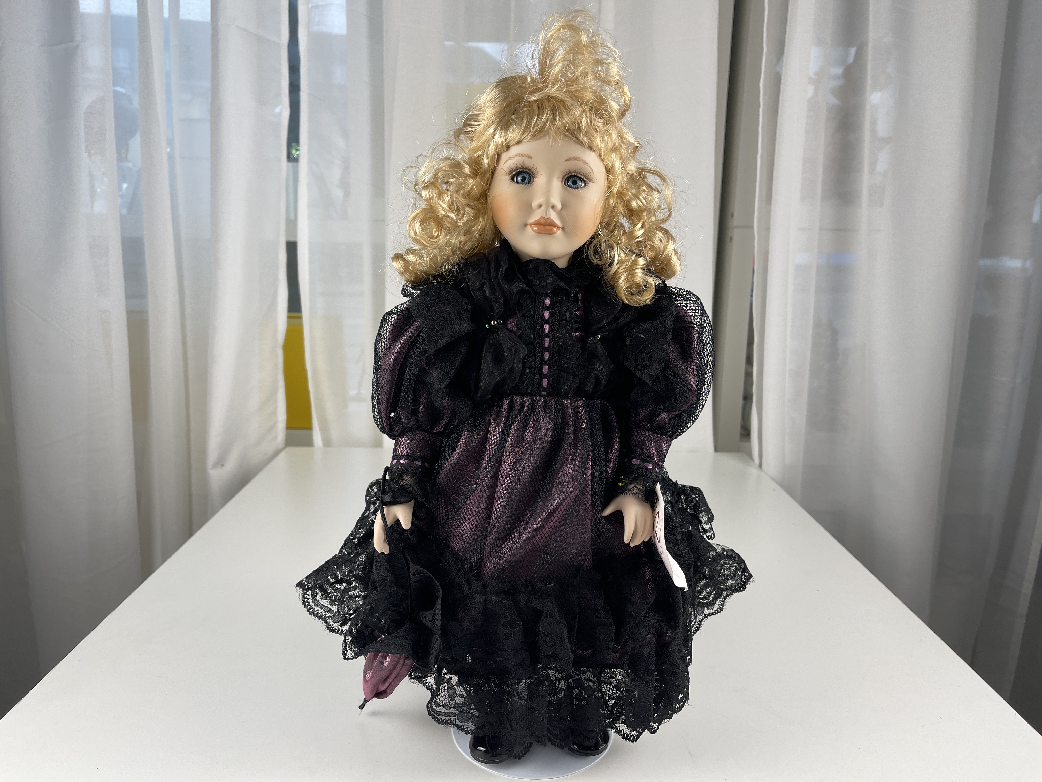 Sammler Porzellan Puppe English Rose 44 cm. Top Zustand   