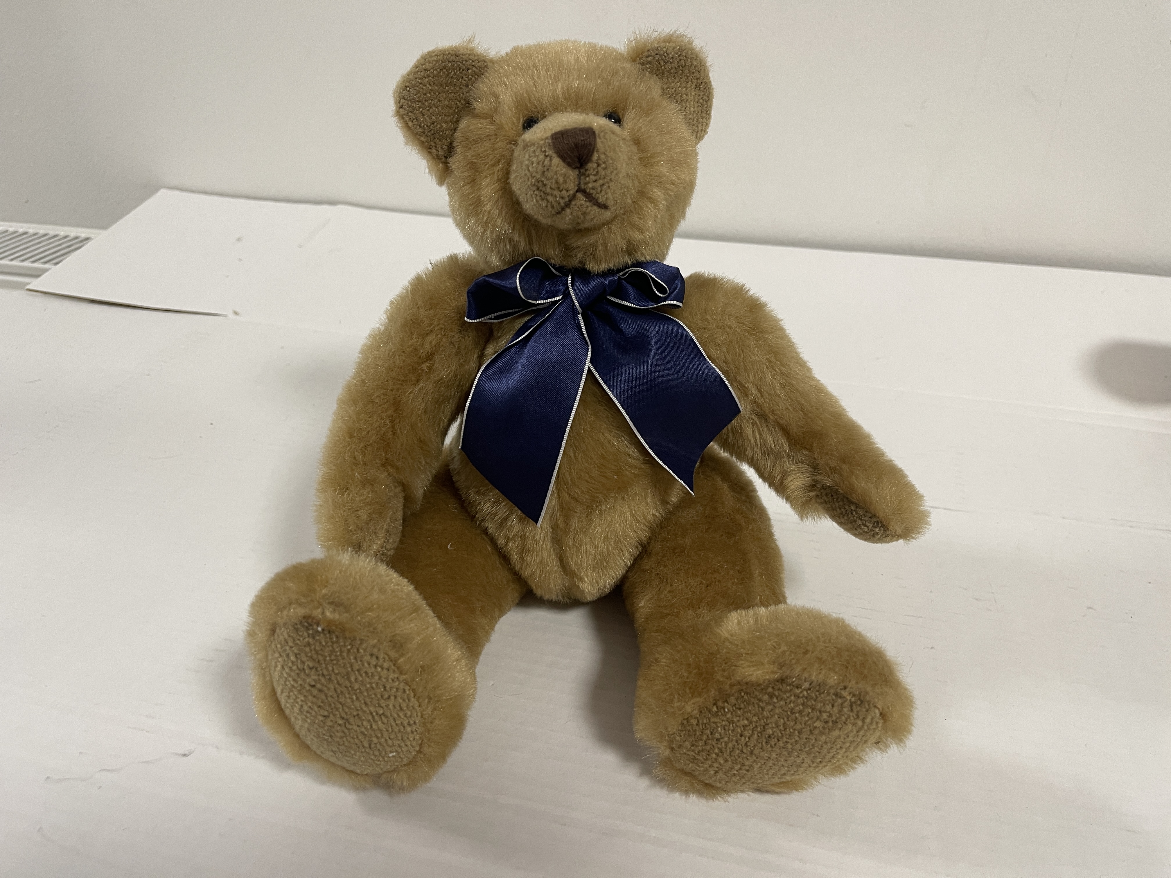 Künstlerbär Teddybär 32 cm. Top Zustand.      