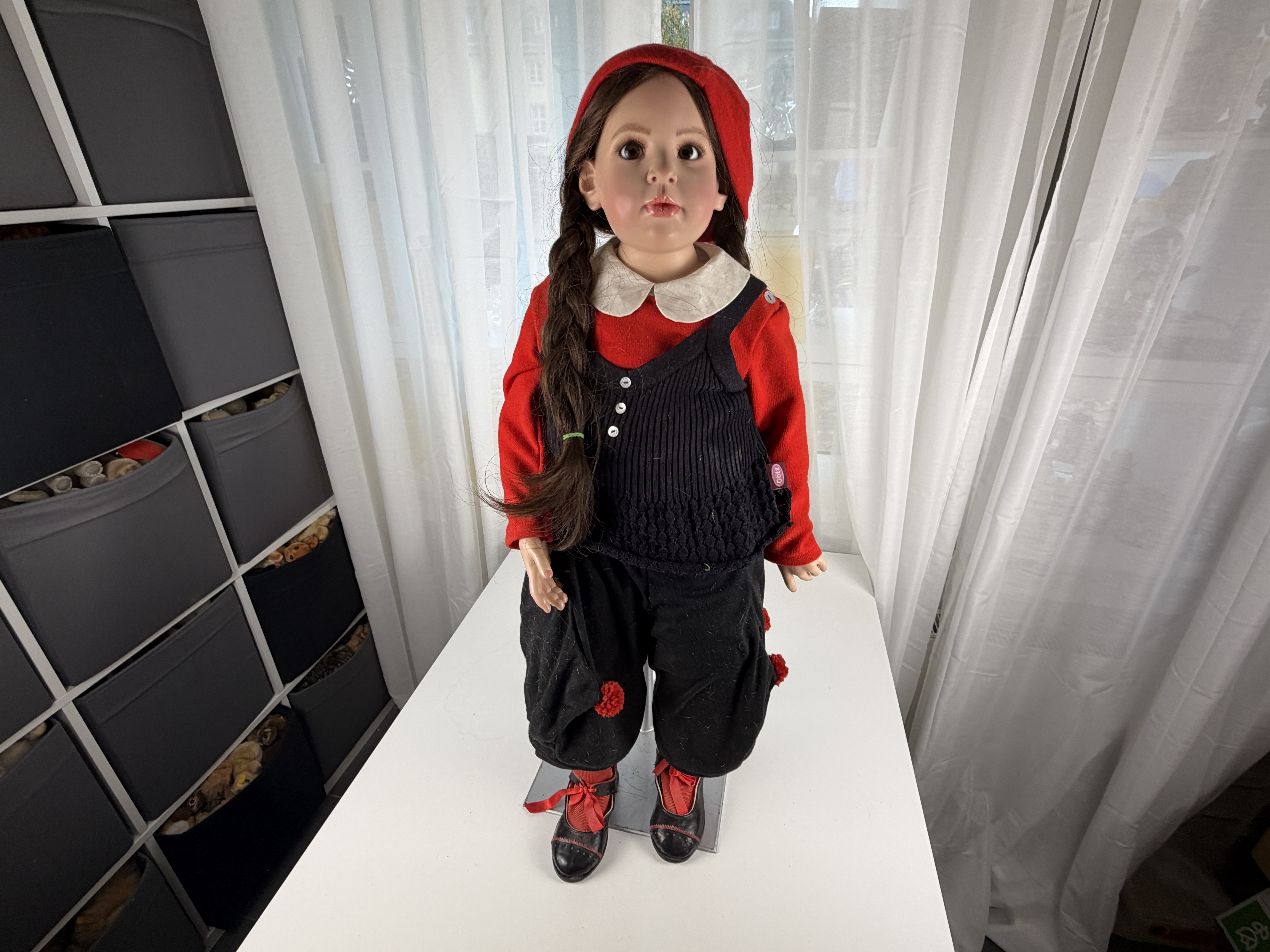 Künstlerpuppe Götz Hildegard Günzel Vinyl Puppe 83 cm. Top Zustand   